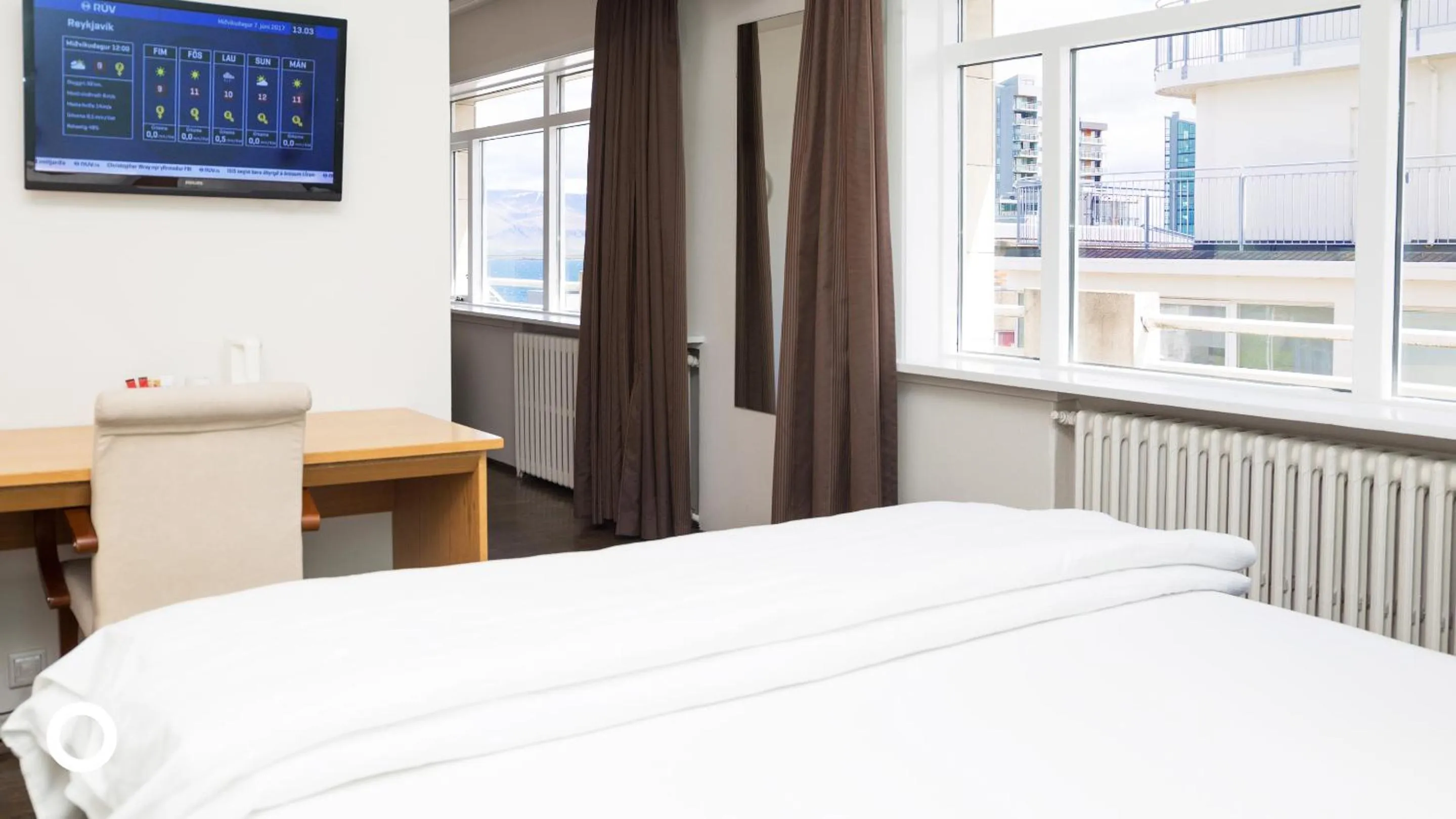 Bedroom, Bed in Center Hotels Klopp