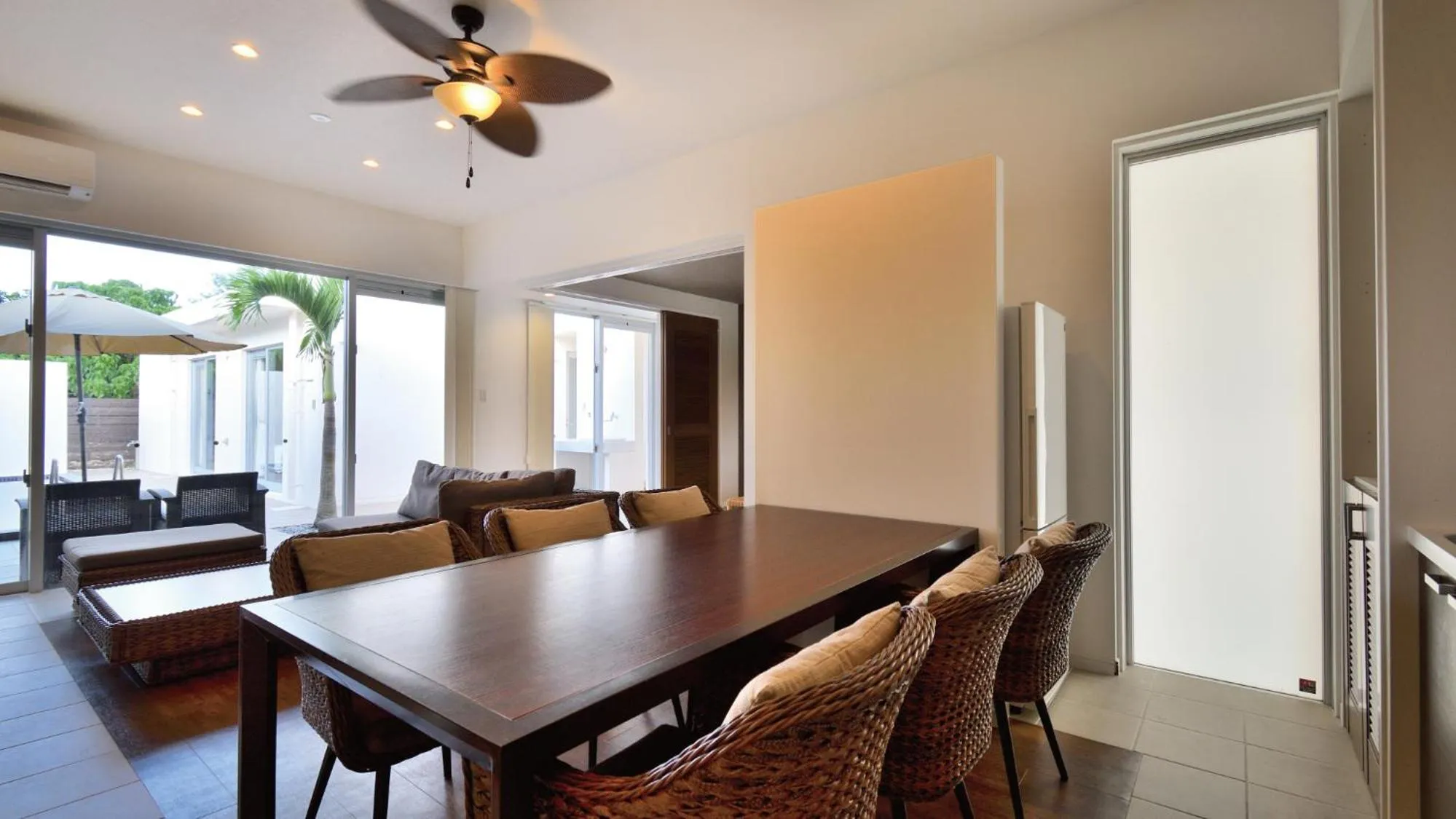 Living room in Pool Villa Imadomari by Coldio Premium