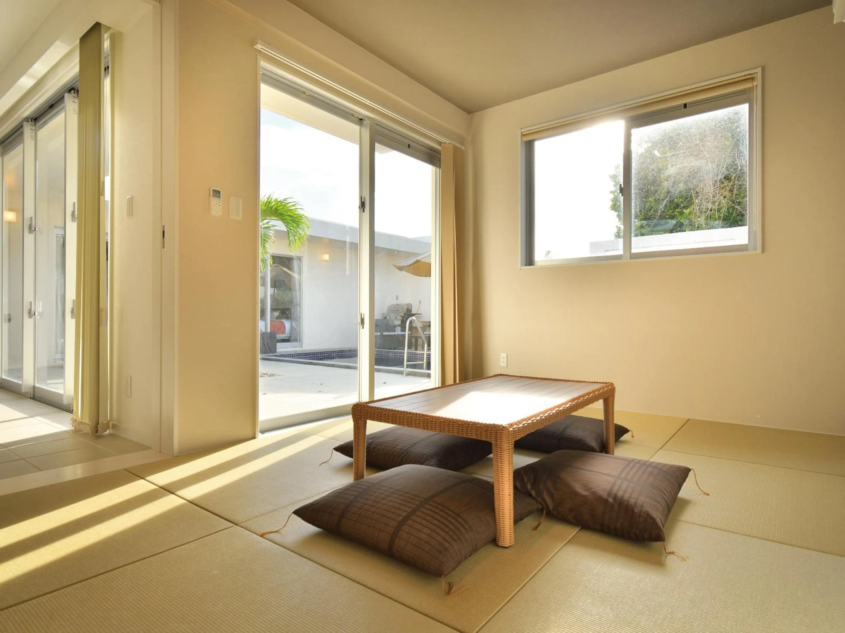 Dining area in Pool Villa Imadomari by Coldio Premium