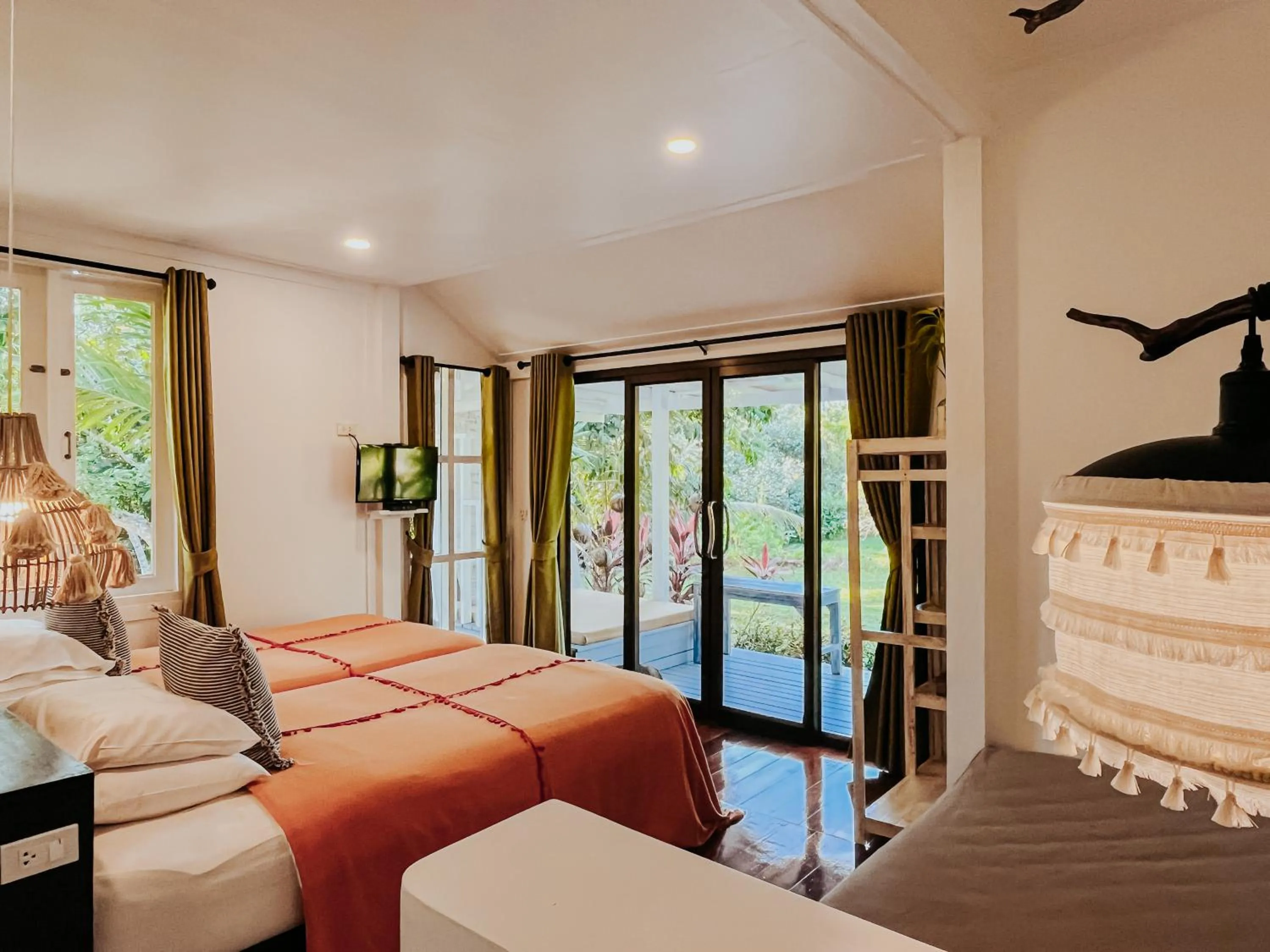 Bedroom, Bed in Baan Bua Cottage