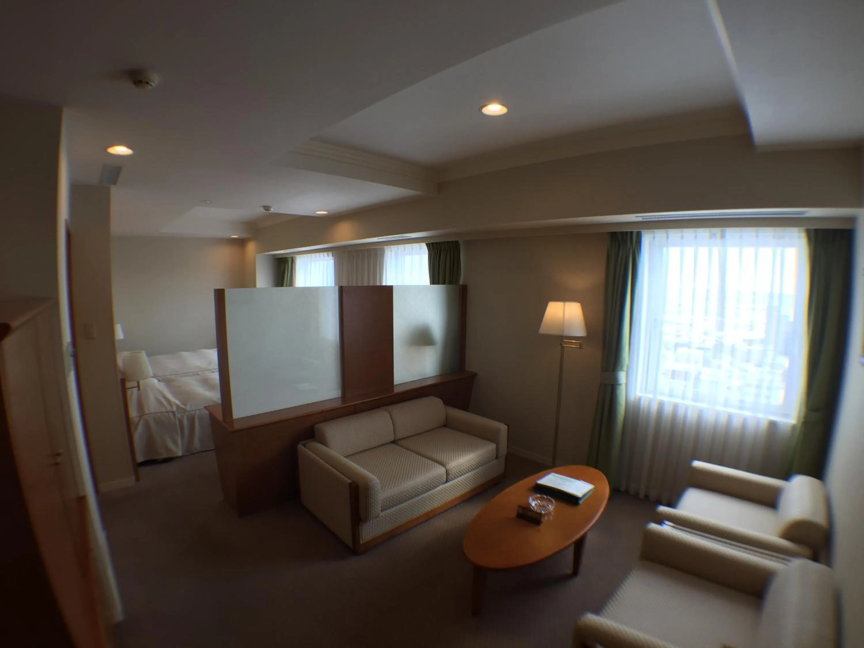 Photo of the whole room, Bed in Hotel Okhotsk Palace