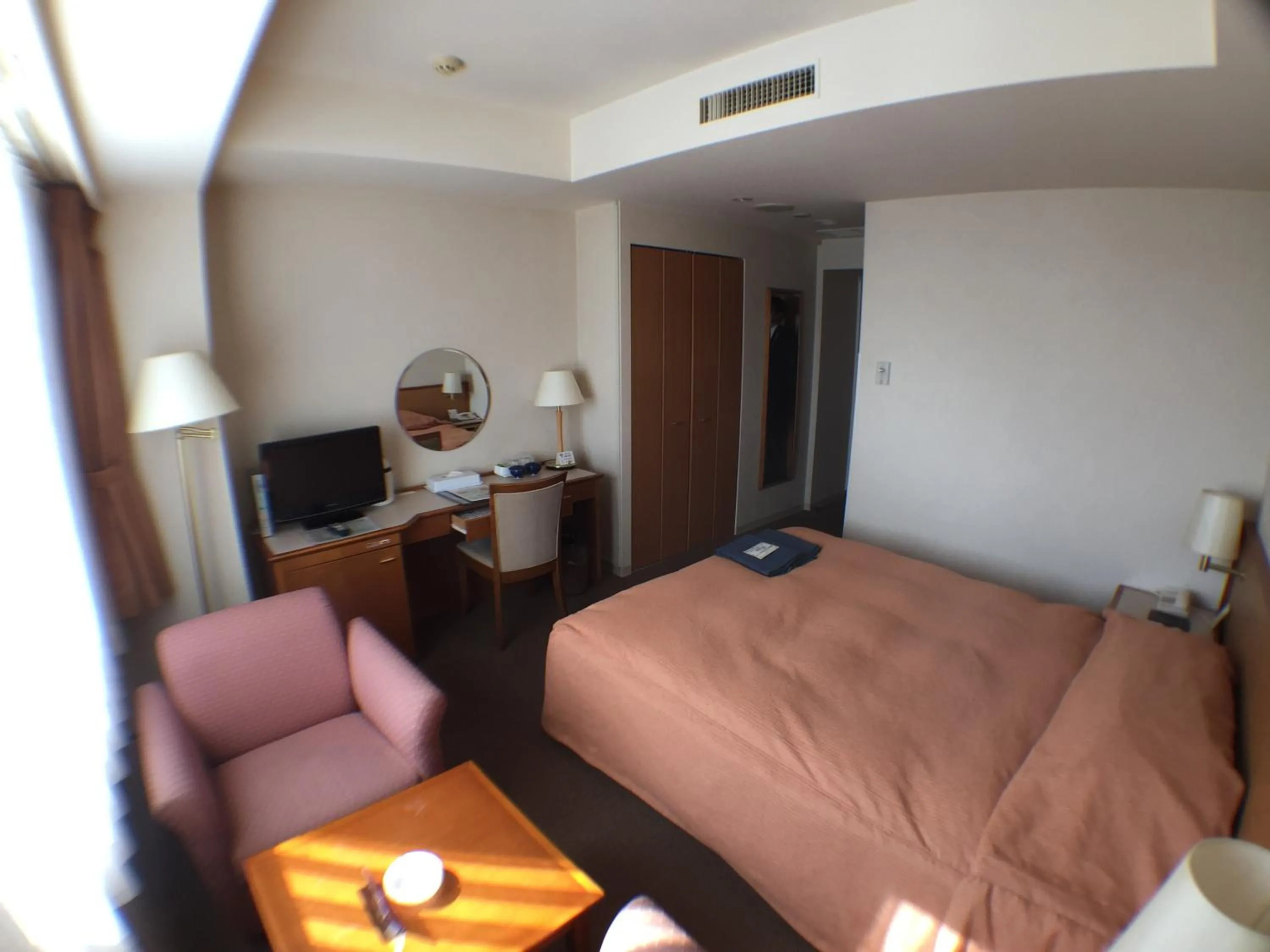 Bedroom, Bed in Hotel Okhotsk Palace