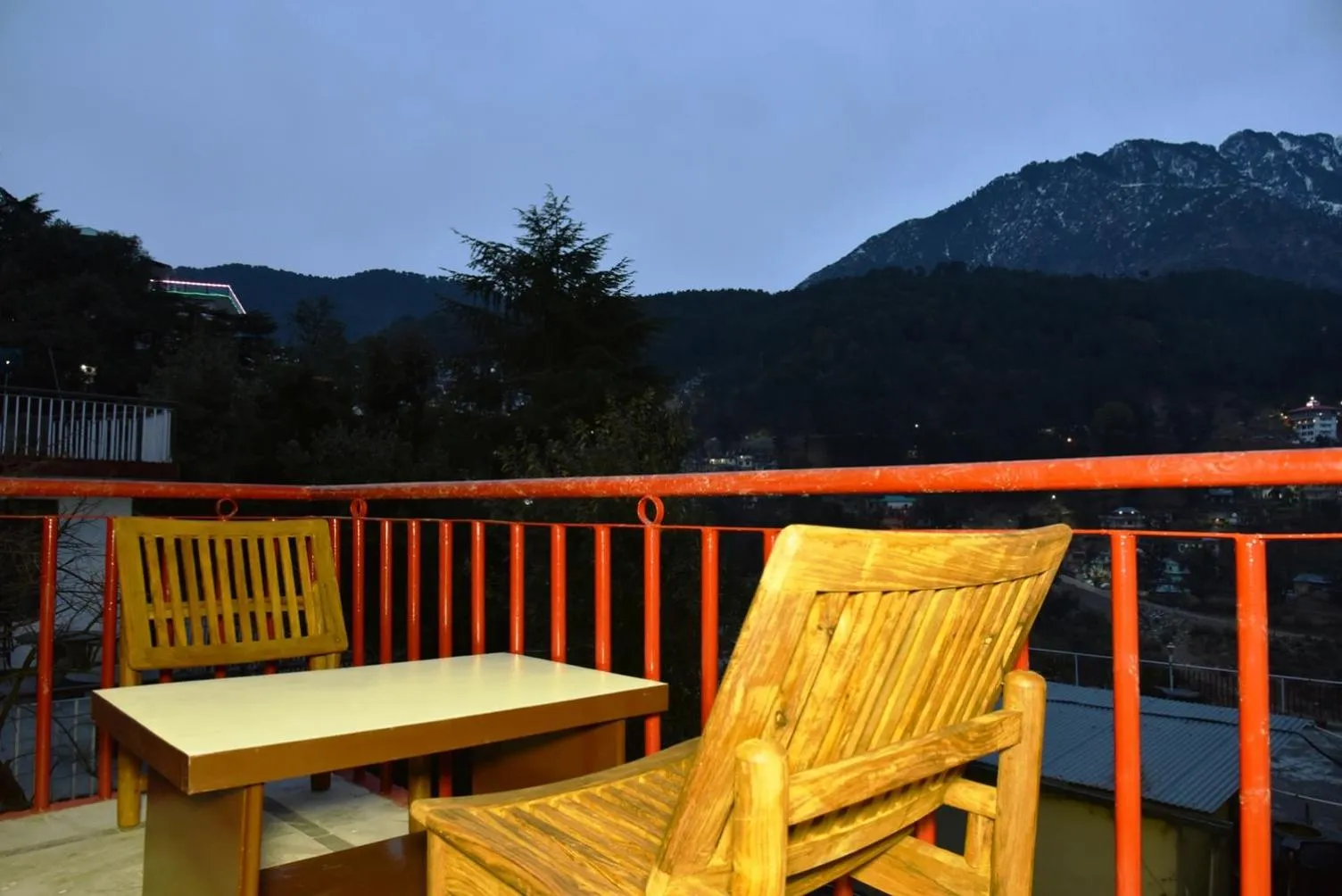 Hotel Akash - Luxury Hotel In McLeodganj