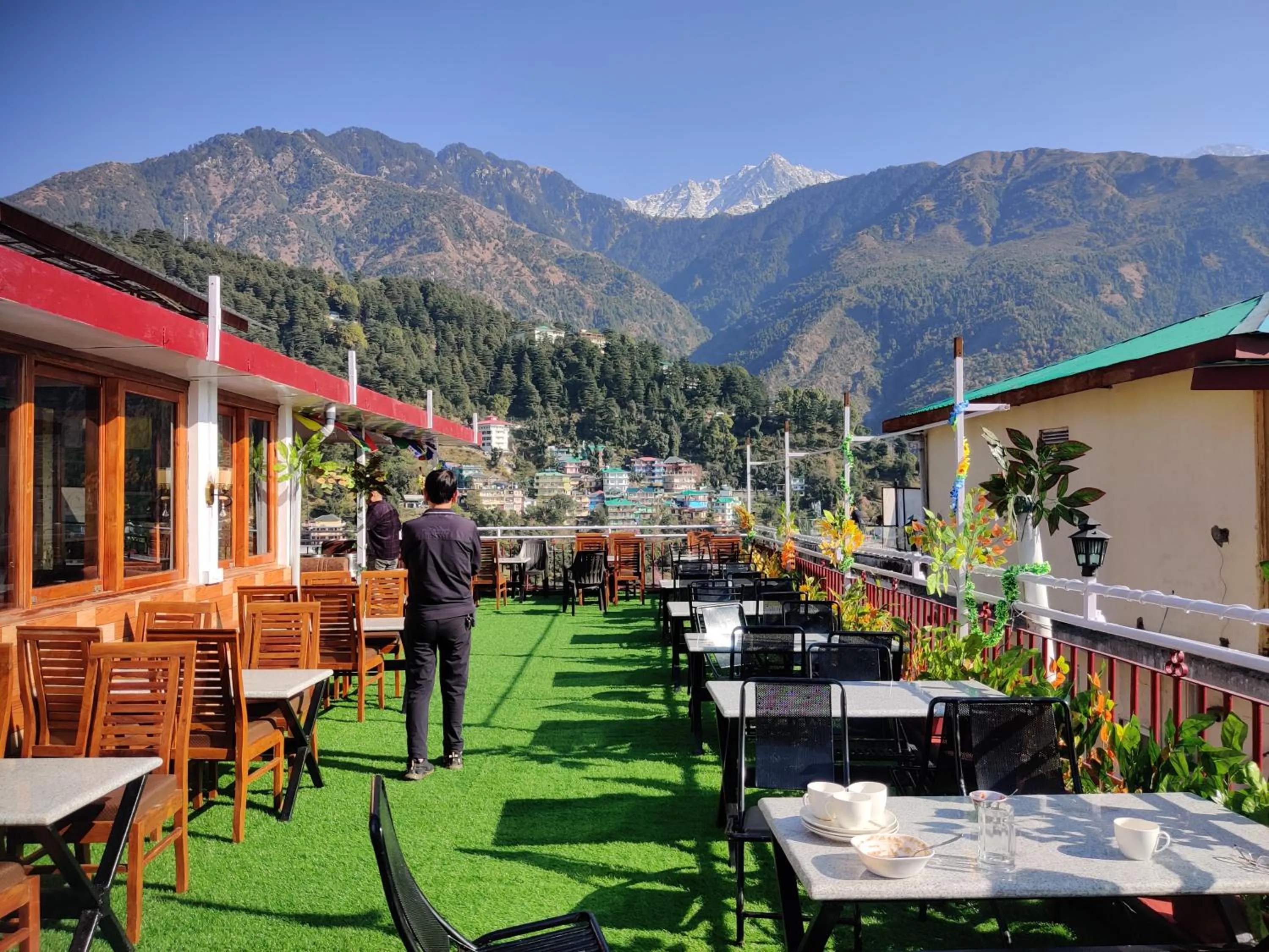 Hotel Akash - Luxury Hotel In McLeodganj