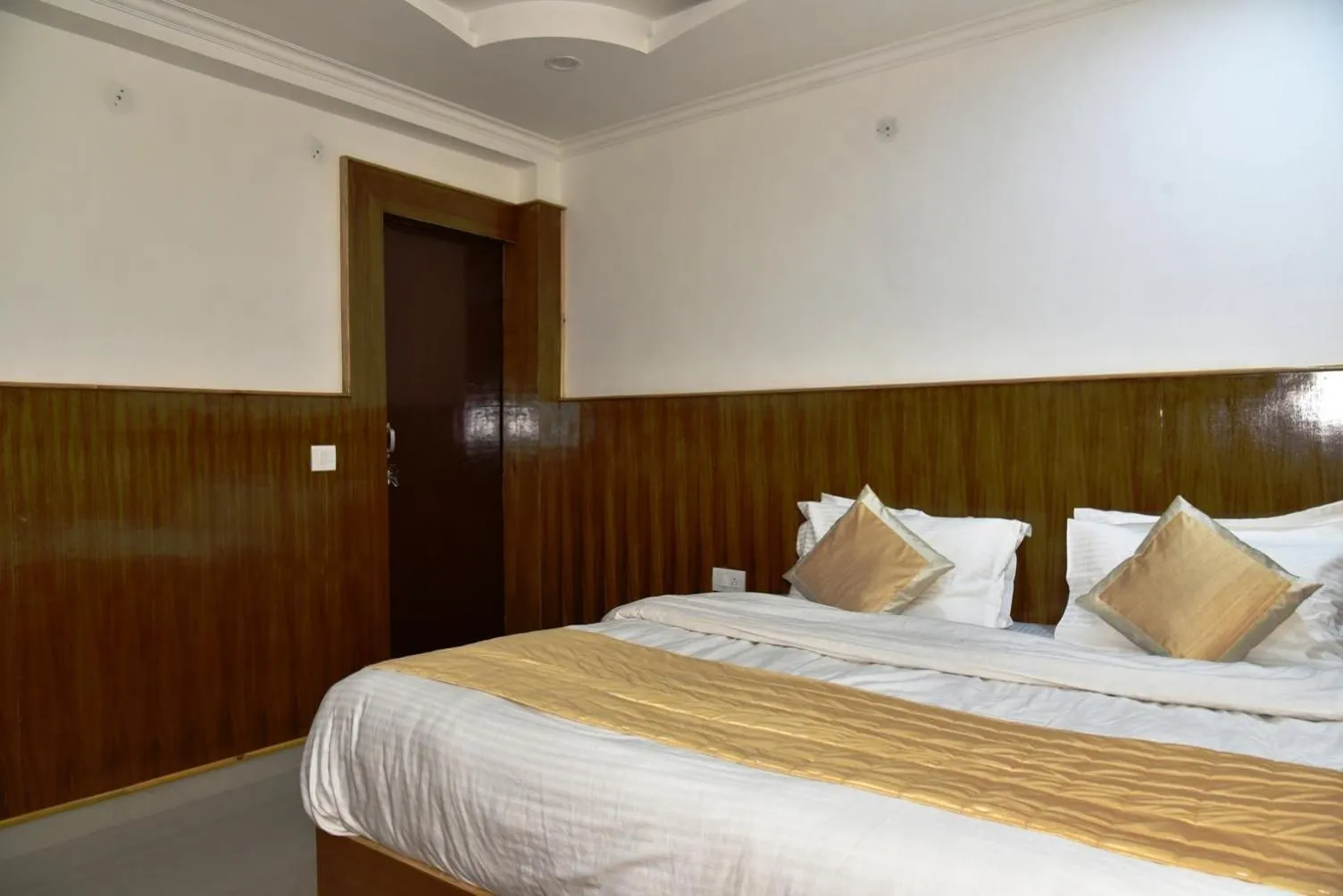 Bed in Hotel Akash - Luxury Hotel In McLeodganj