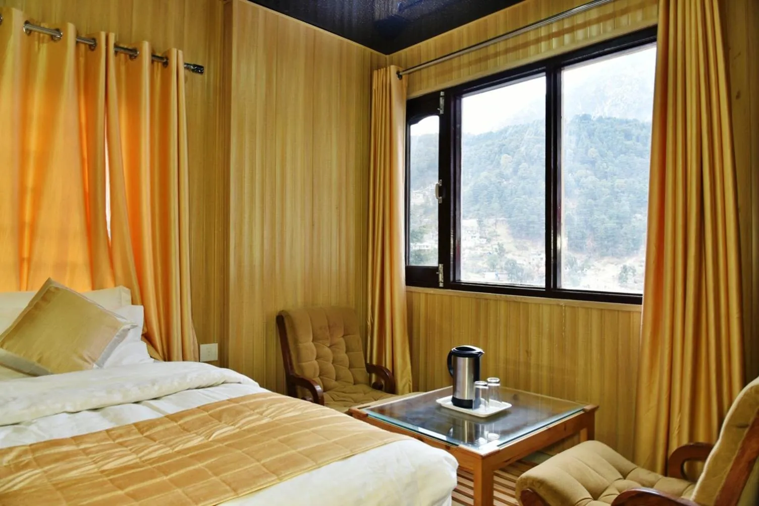 Bed in Hotel Akash - Luxury Hotel In McLeodganj