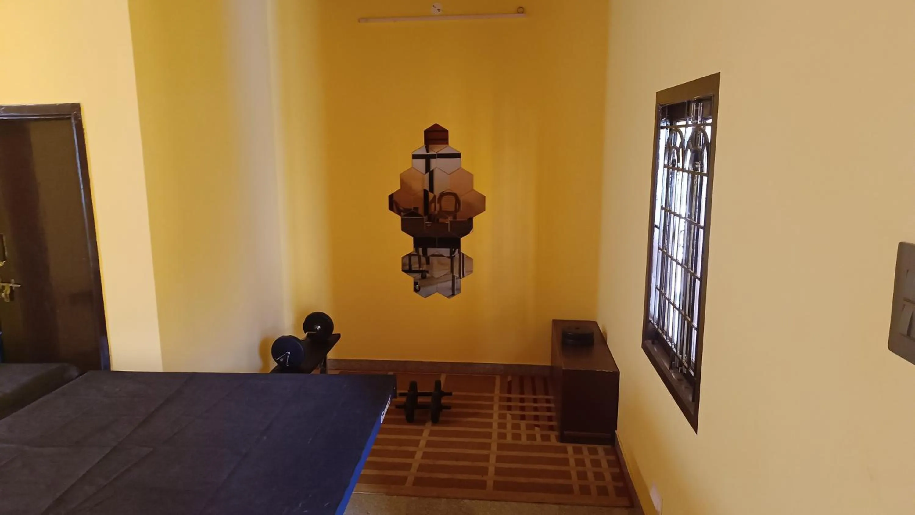 Game Room, Bed in Premier Inn