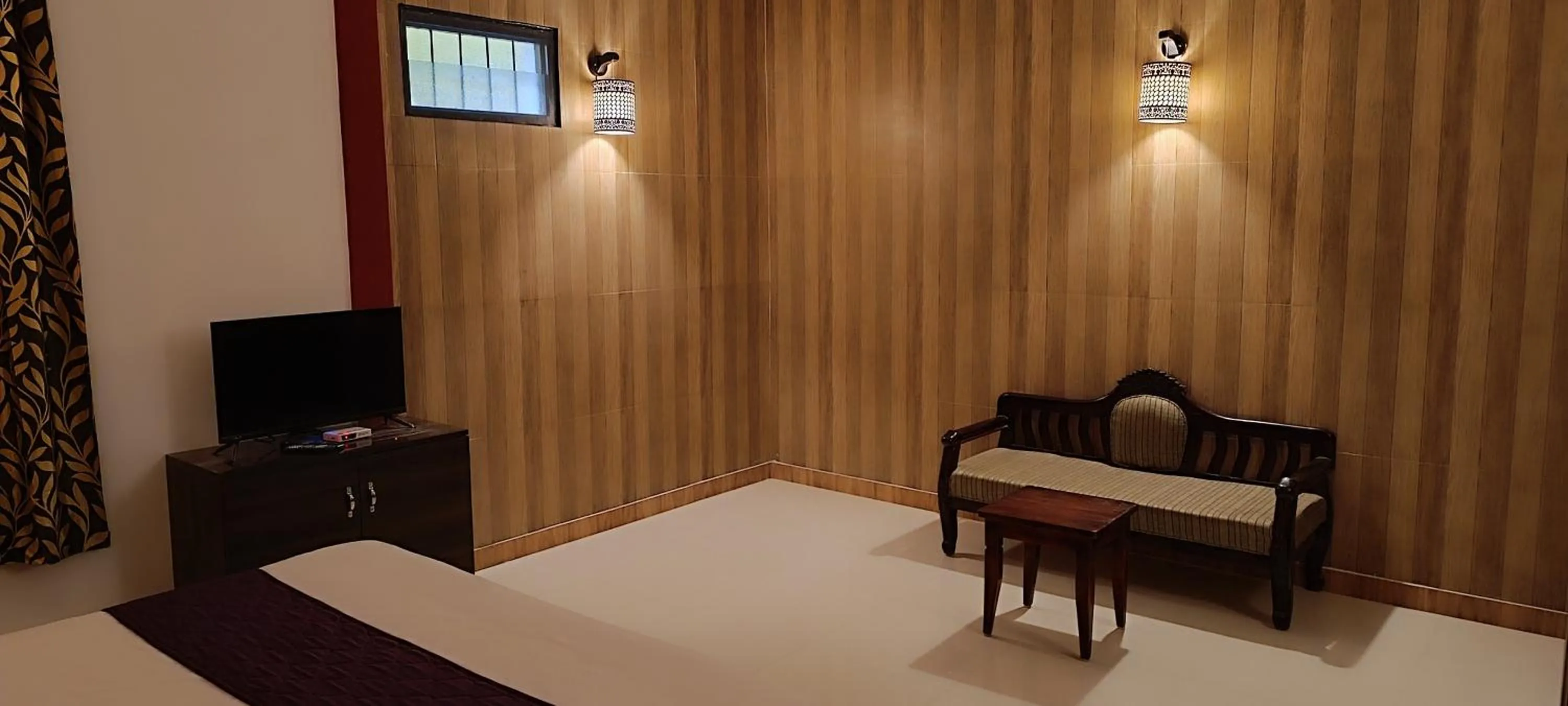 Bedroom, Bed in Premier Inn