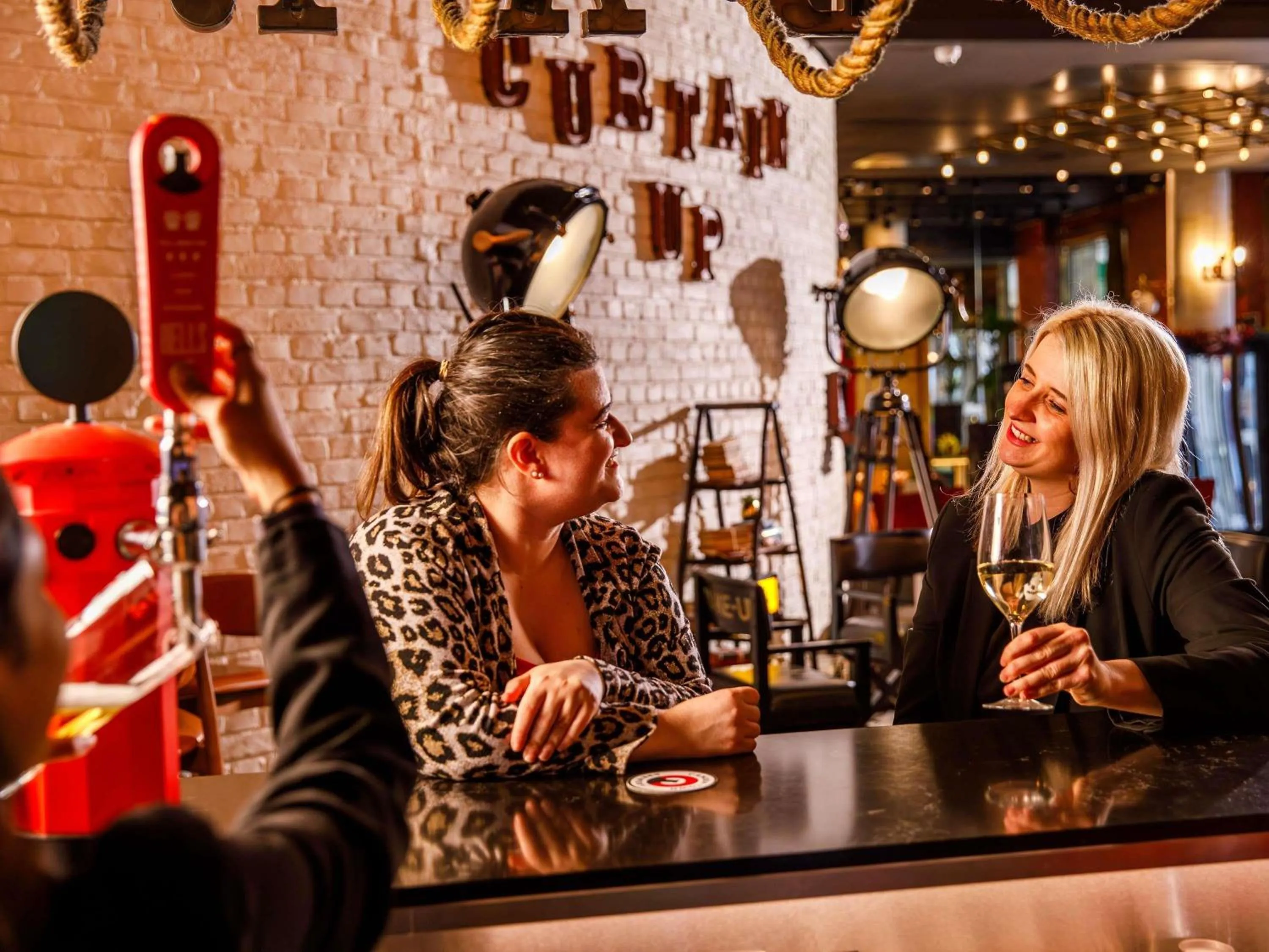 Lounge or bar in ibis Styles London Southwark - near Borough Market