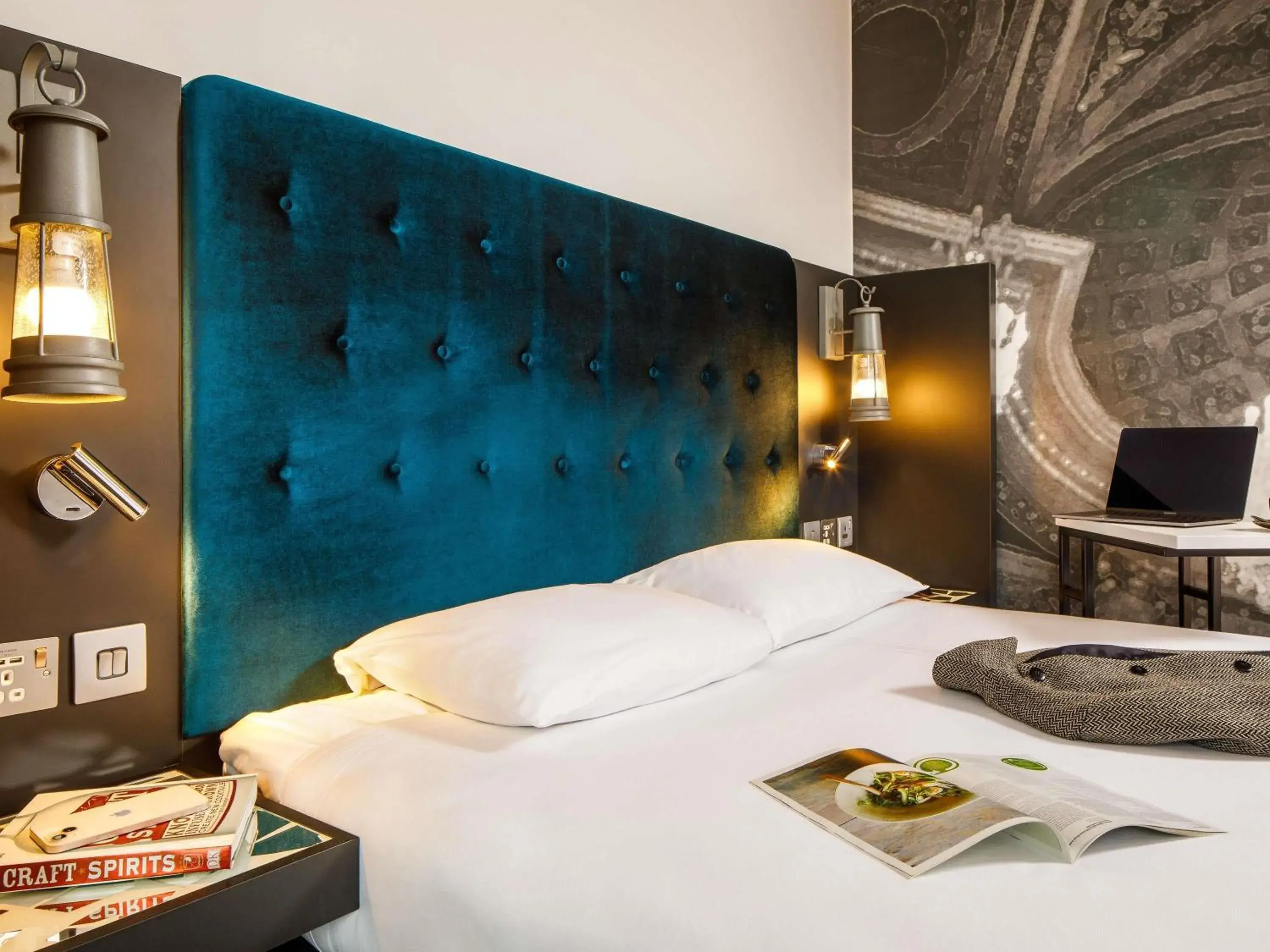 Double Room with View in ibis Styles London Southwark - near Borough Market Double Room with View in ibis Styles London Southwark - near Borough Market