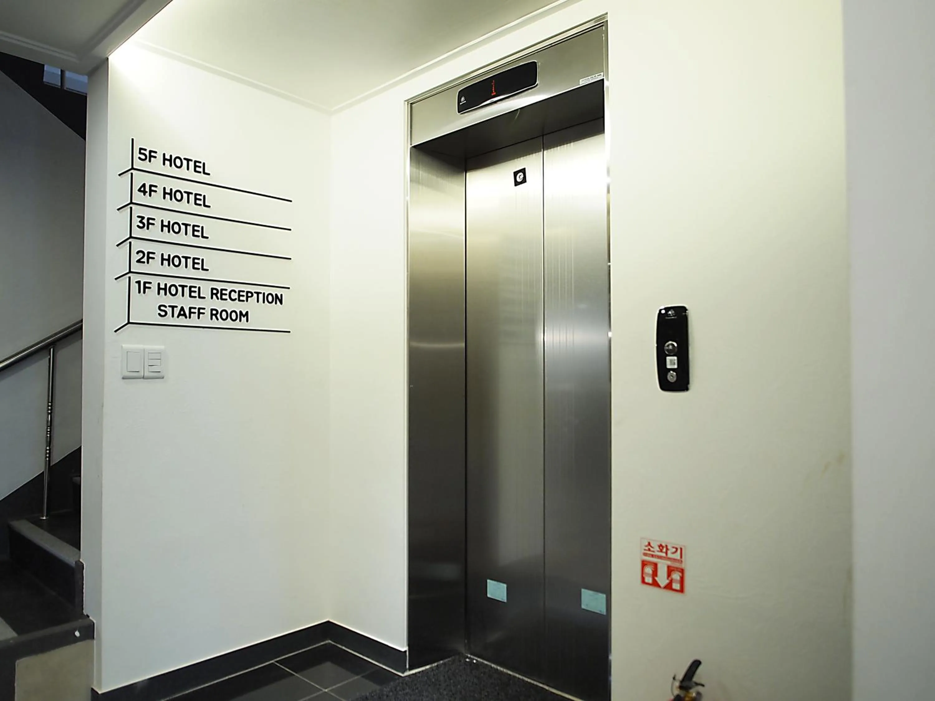 Area and facilities in Hotel Park Hill Myeongdong