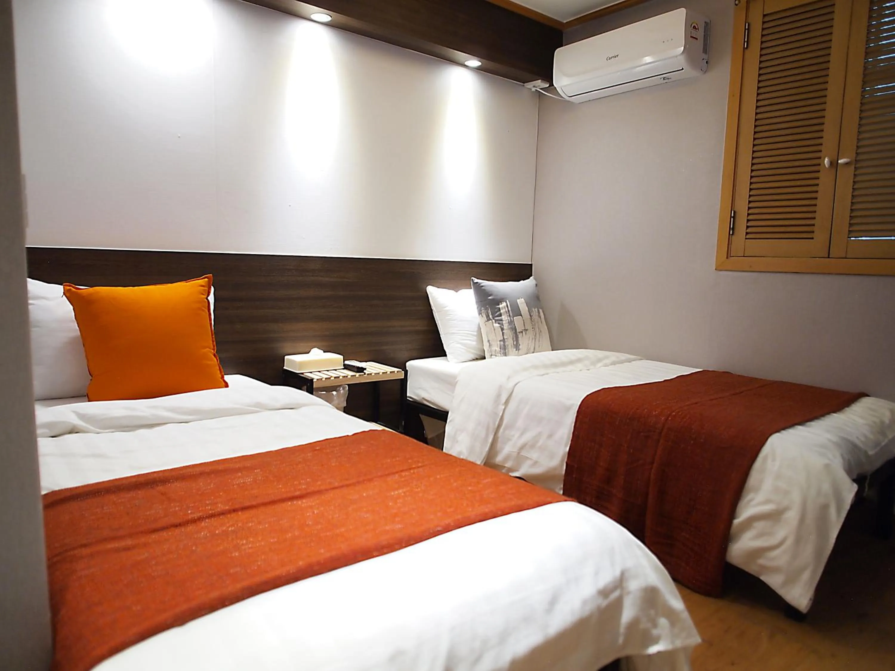 Bedroom, Bed in Hotel Park Hill Myeongdong