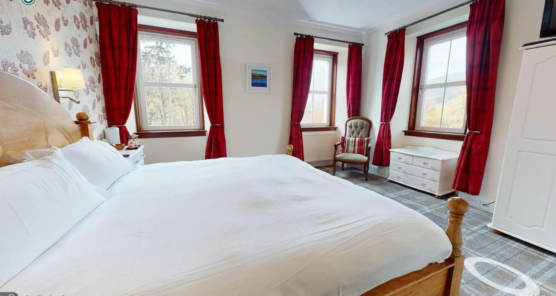 Superior King Room in The Rowan Tree Country Hotel Superior King Room in The Rowan Tree Country Hotel