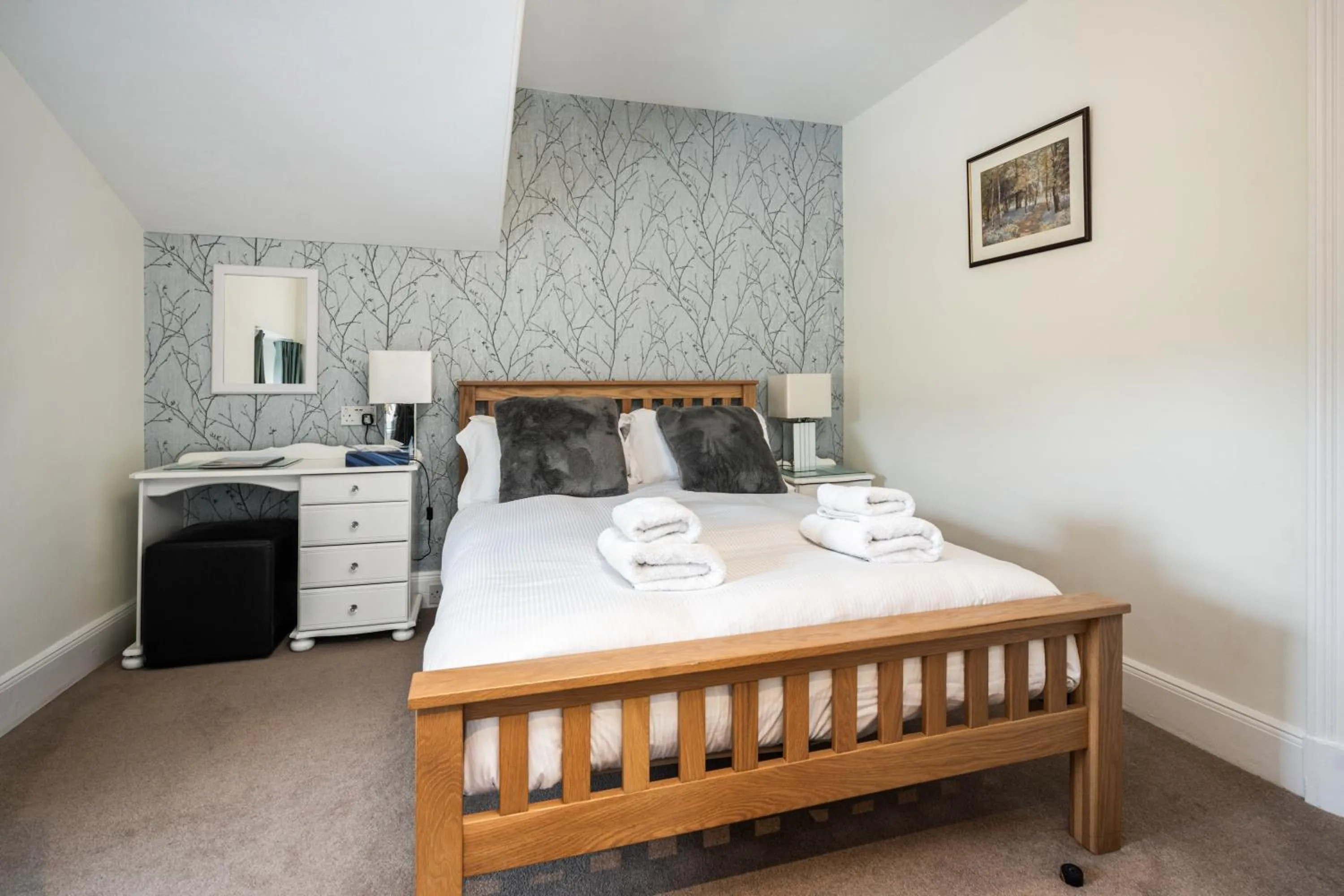 Bed in The Rowan Tree Country Hotel