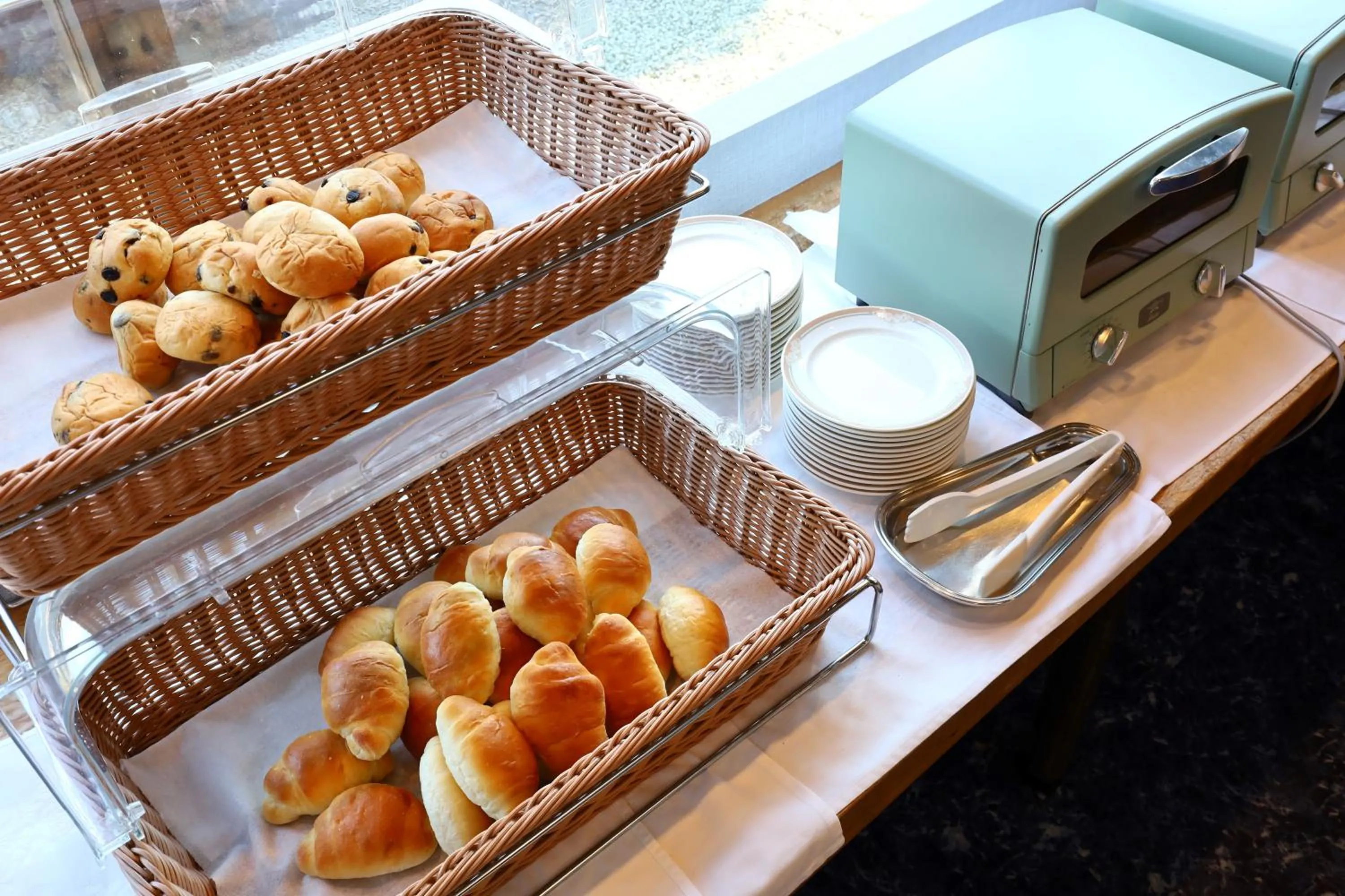 Restaurant/places to eat in Hill Hotel Sunpia Iga