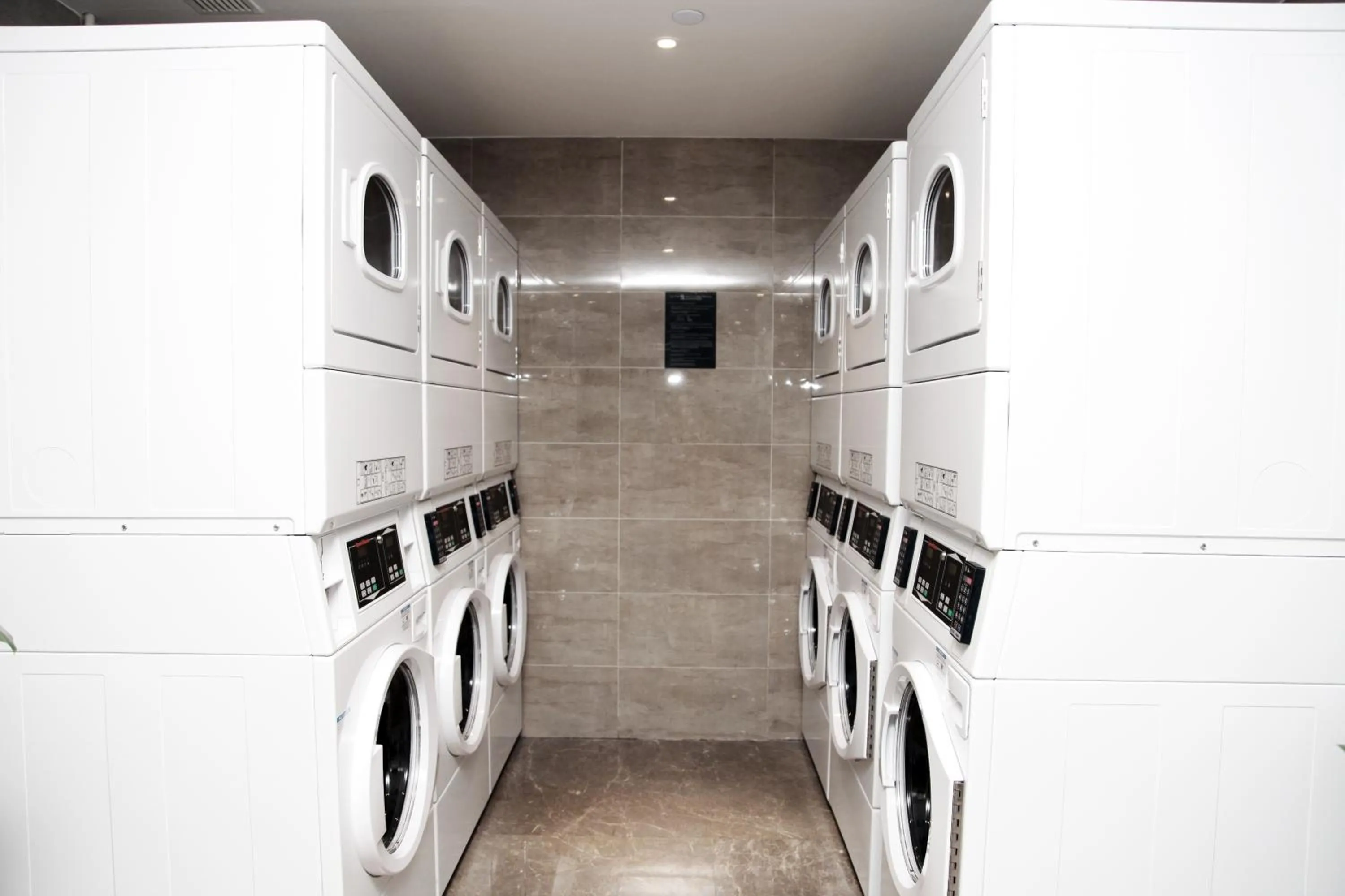 Other in Modena by Fraser Changsha