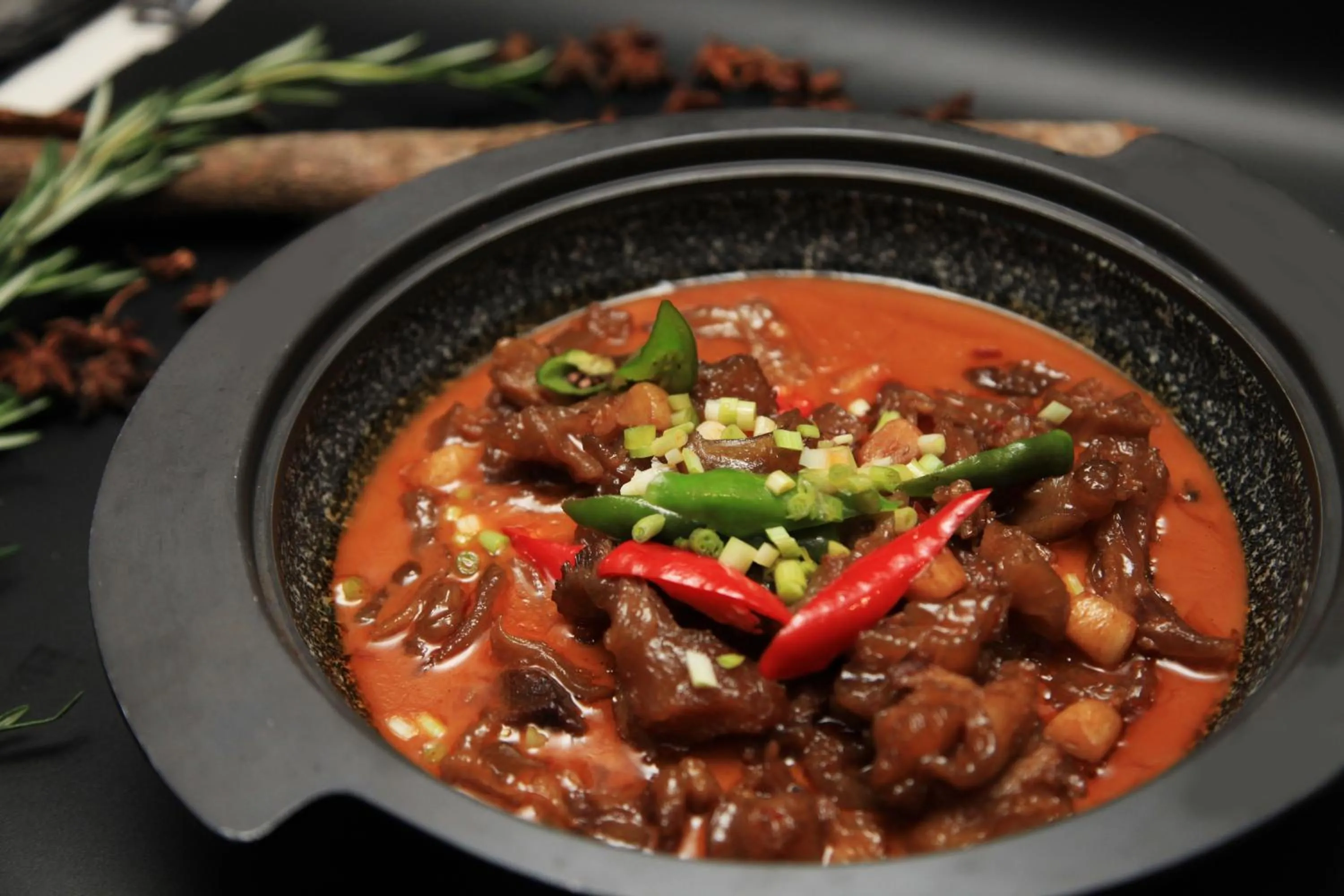 Food in Modena by Fraser Changsha