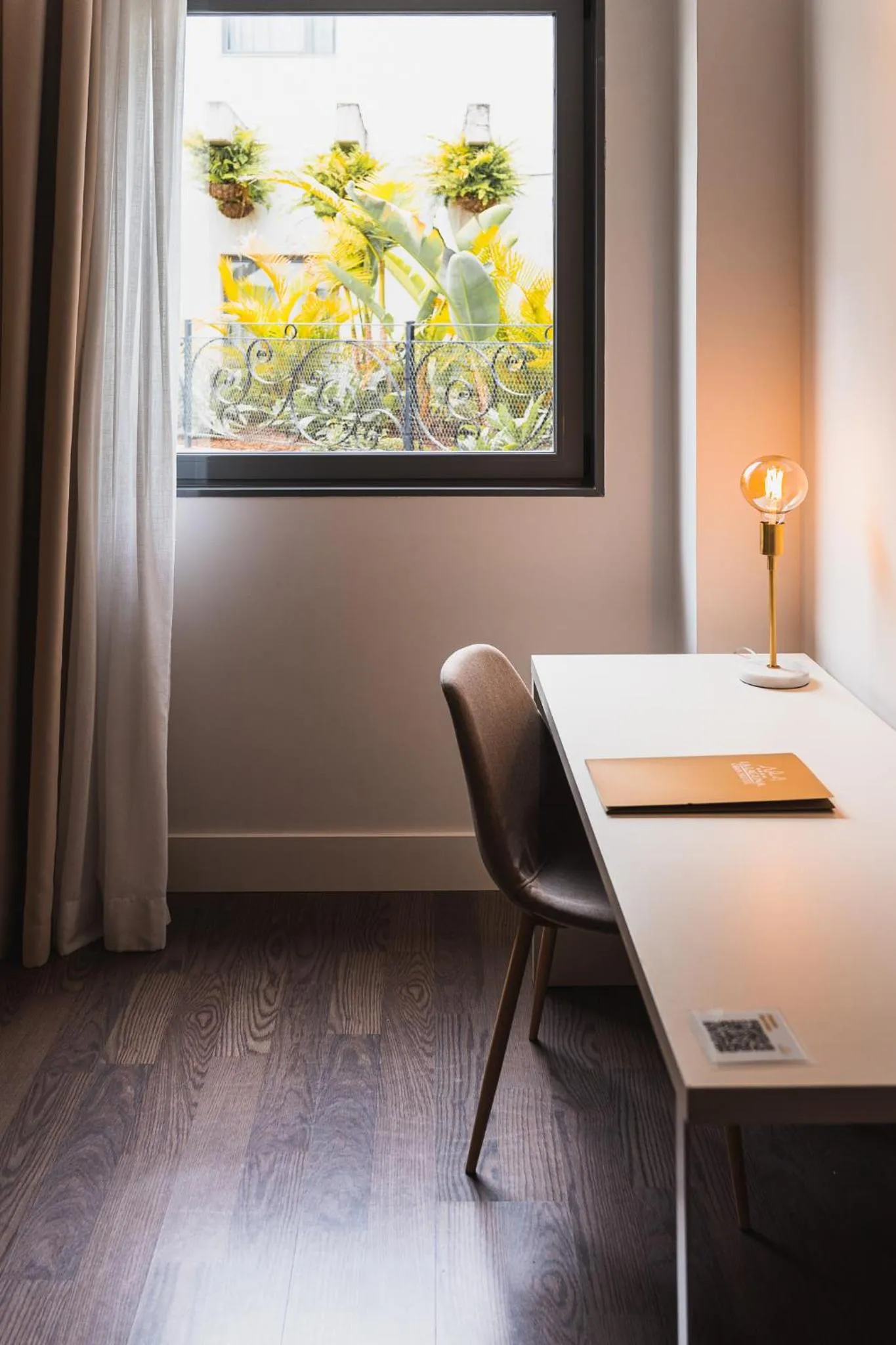 Photo of the whole room in La Laguna Gran Hotel