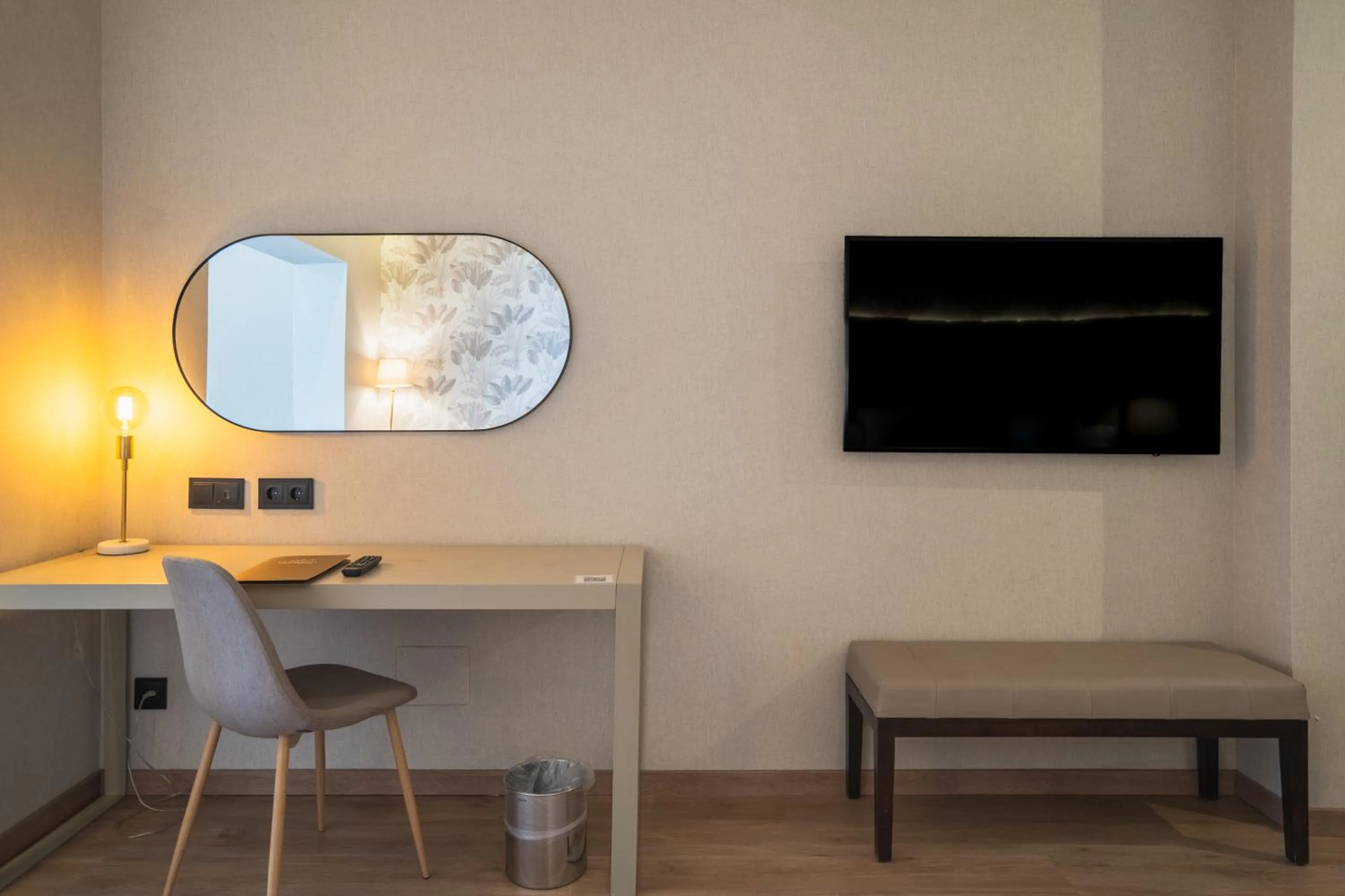 TV and multimedia in La Laguna Gran Hotel