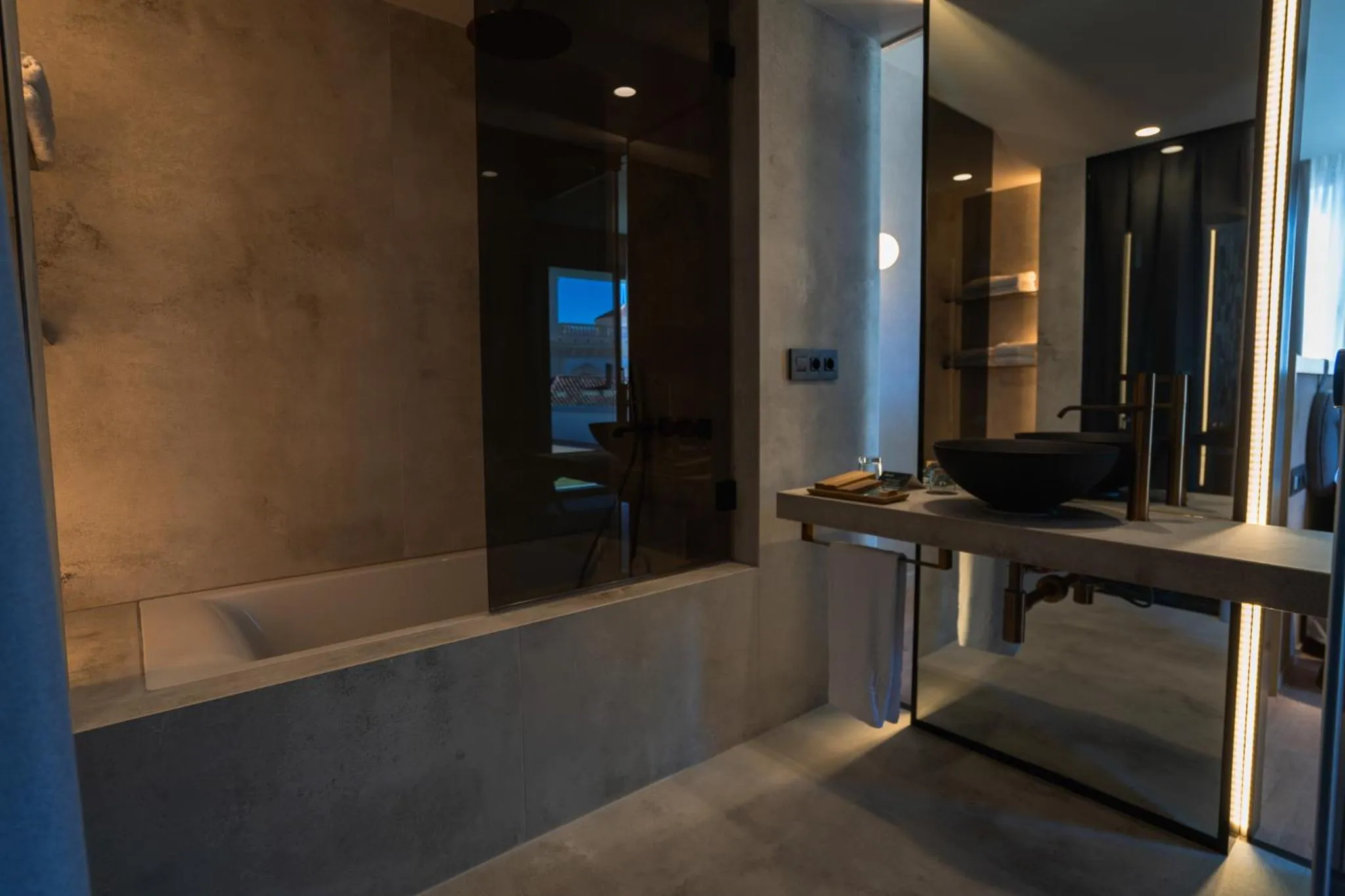 Bathroom in La Laguna Gran Hotel