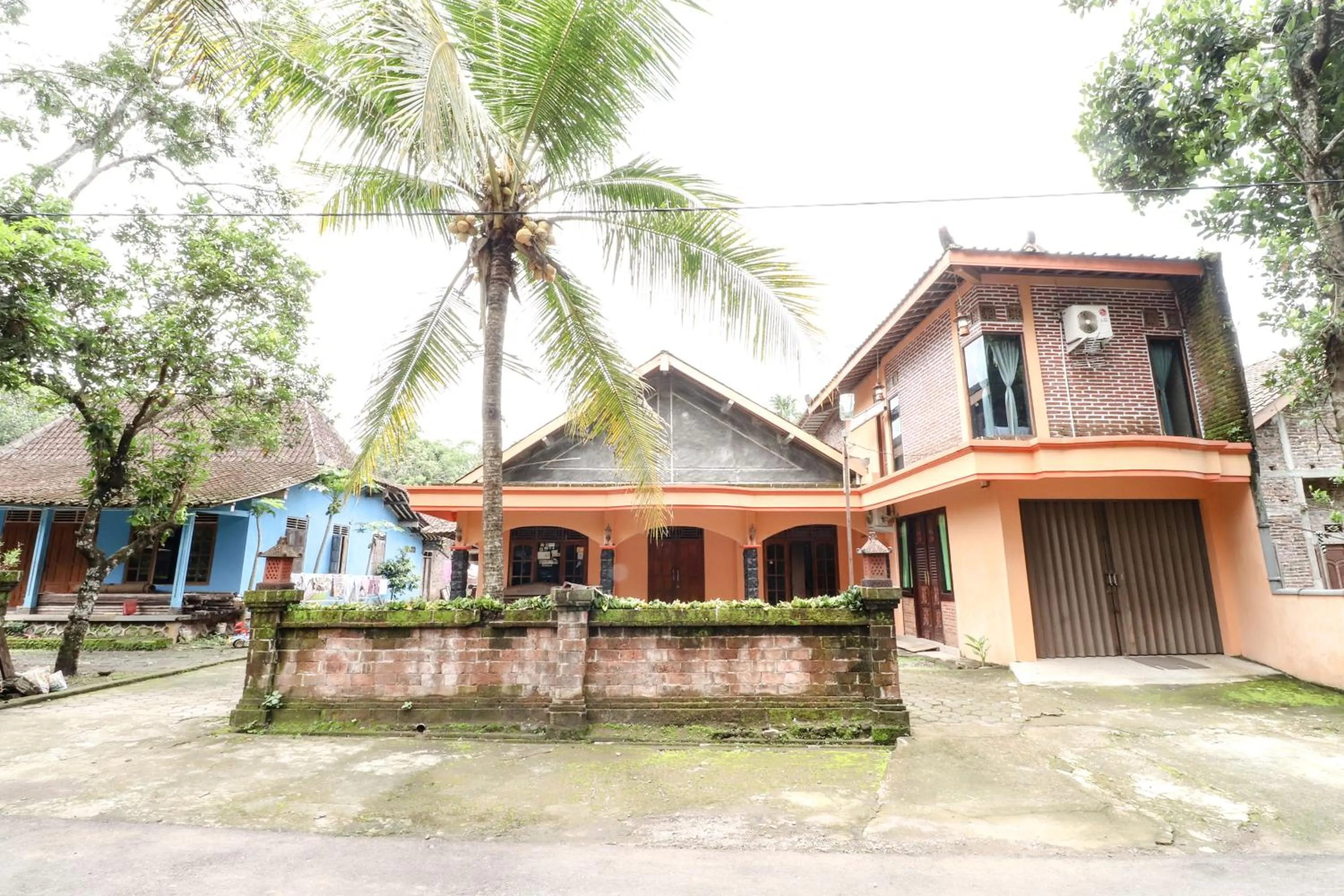 Property building in Nurudin House