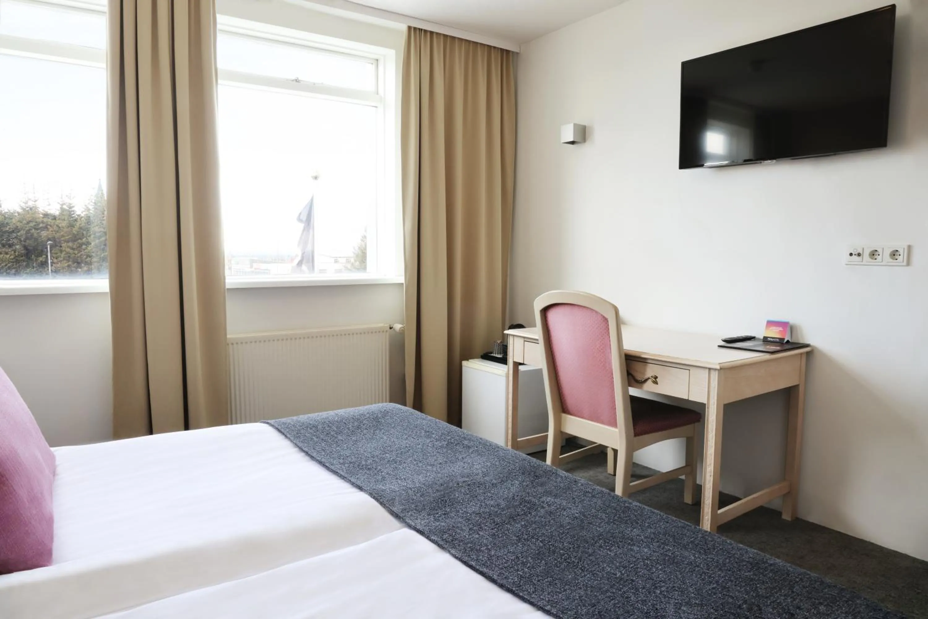 Bedroom, Bed in Fosshotel Husavik