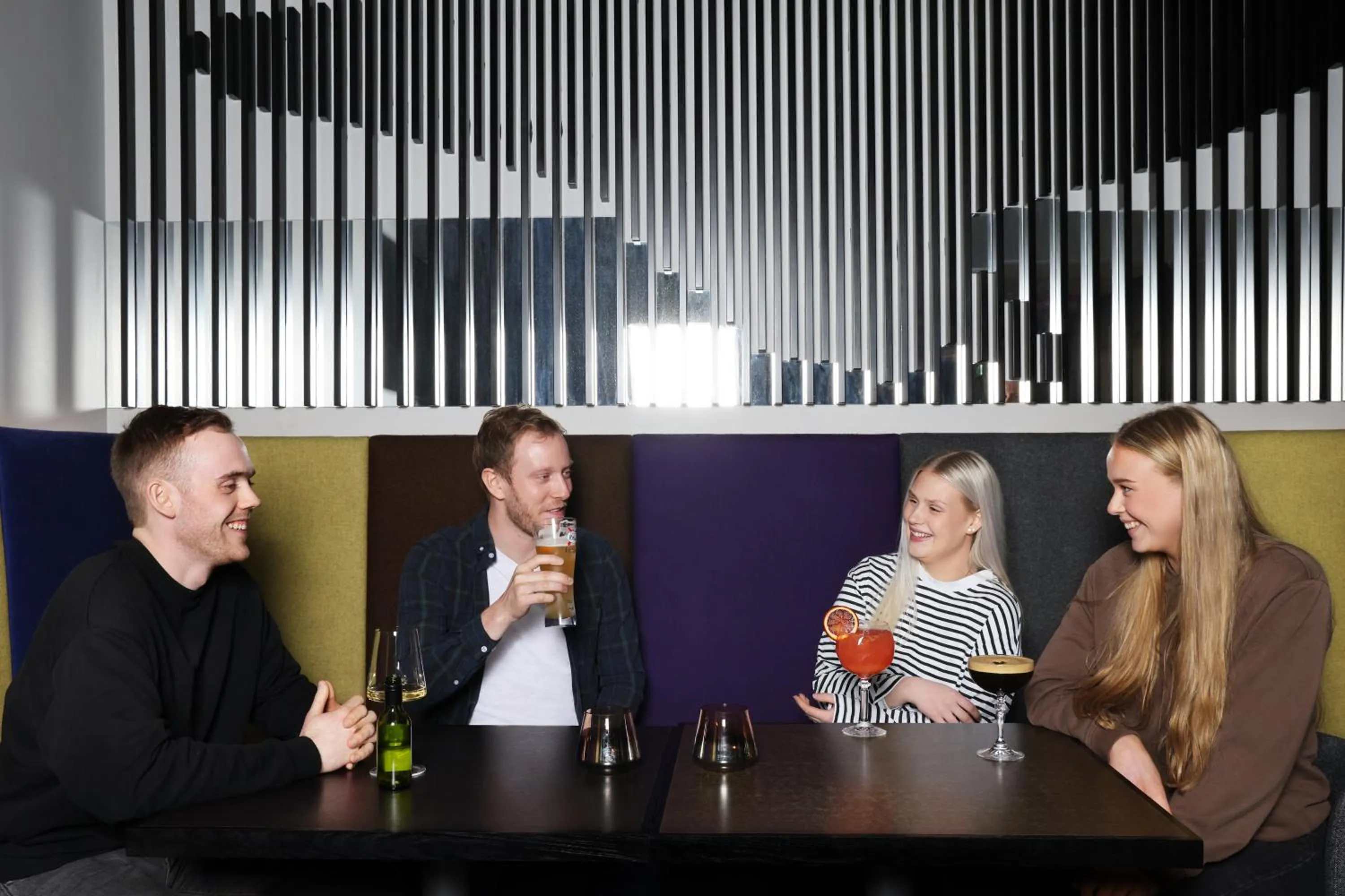 Lounge or bar in Fosshotel Husavik