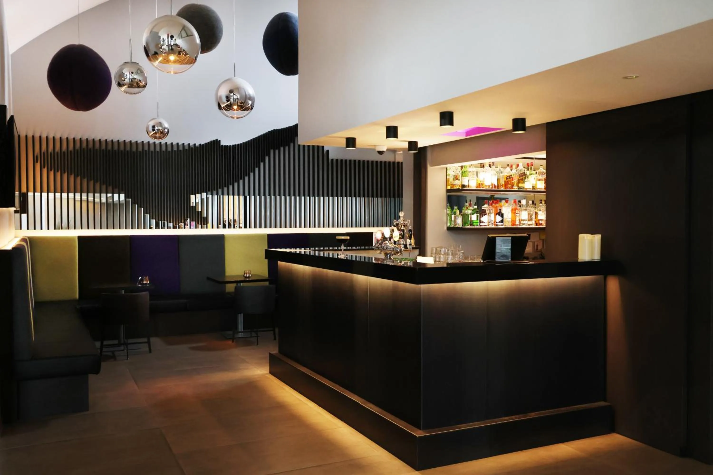 Lounge or bar in Fosshotel Husavik