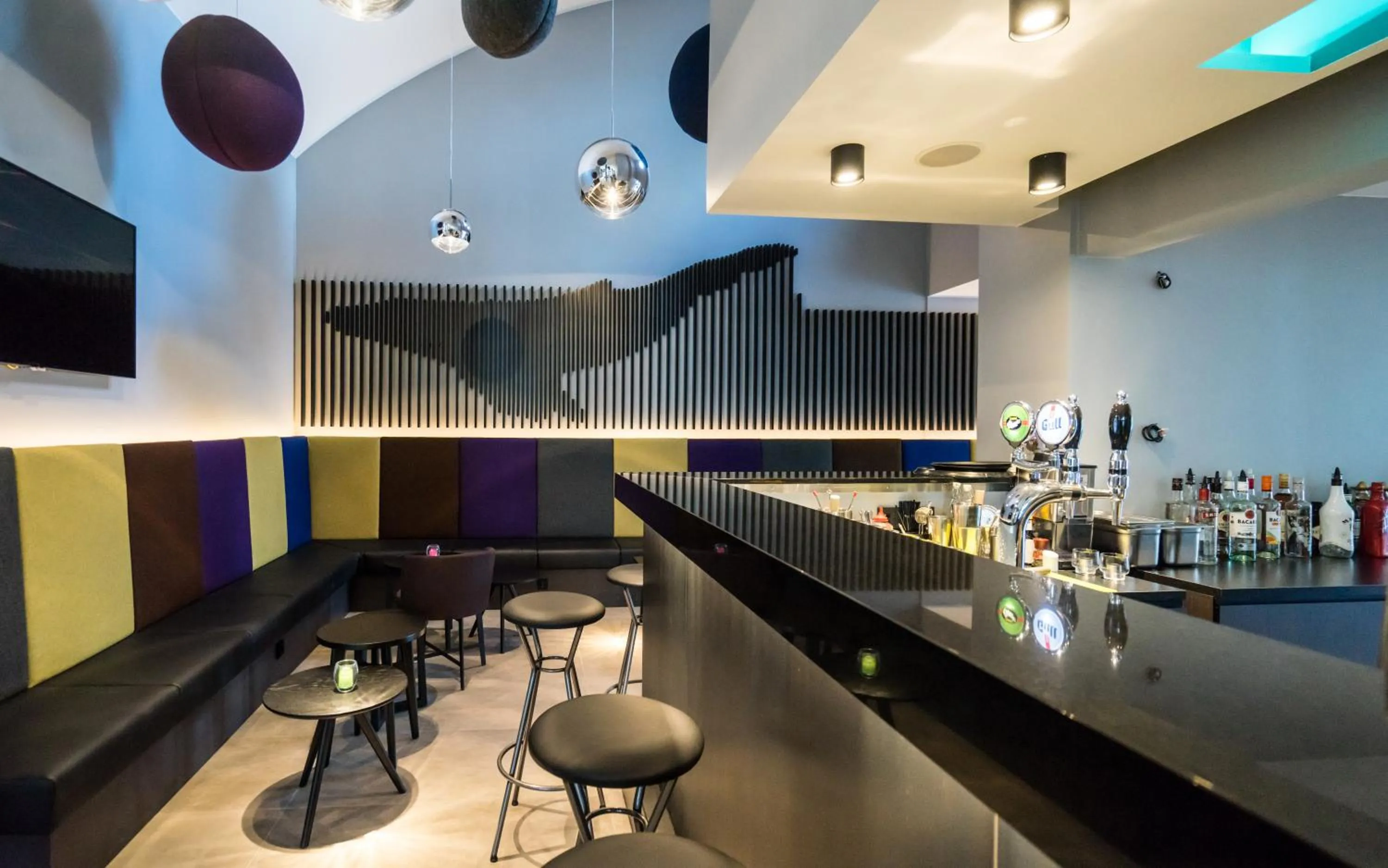 Lounge or bar in Fosshotel Husavik