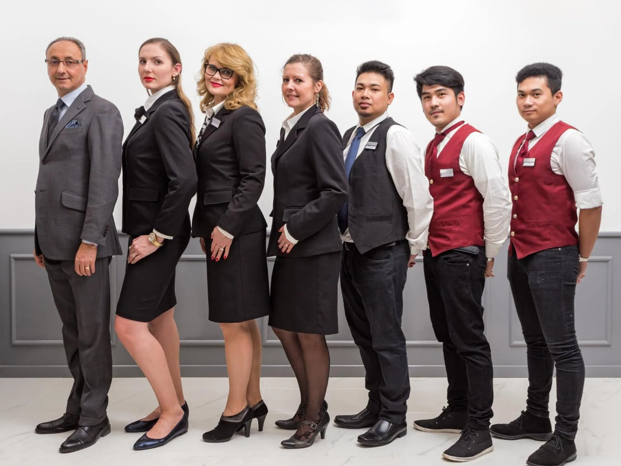 Staff in Queen Palace Suites