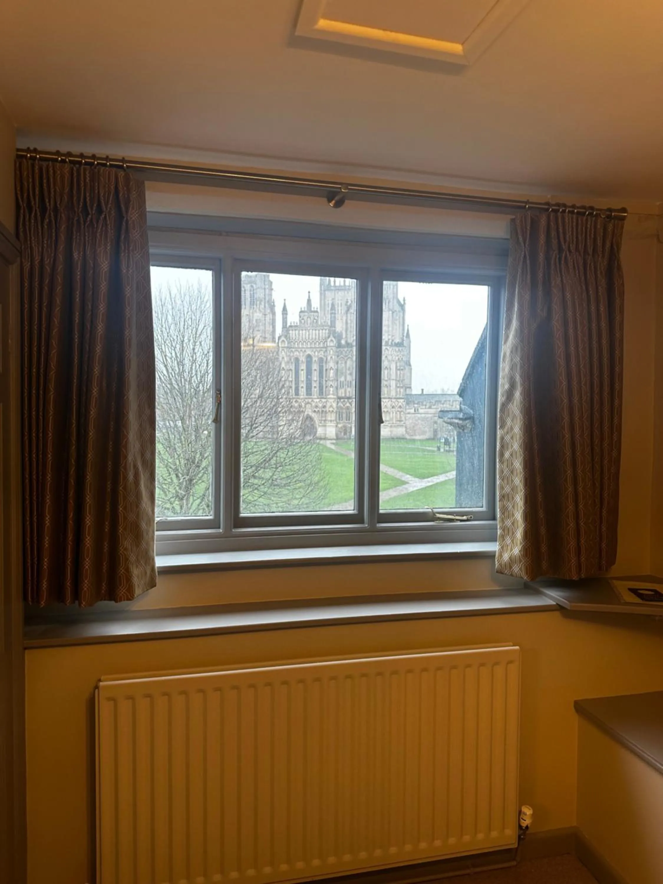 Landmark view in The Ancient Gatehouse & Rugantino Restaurant