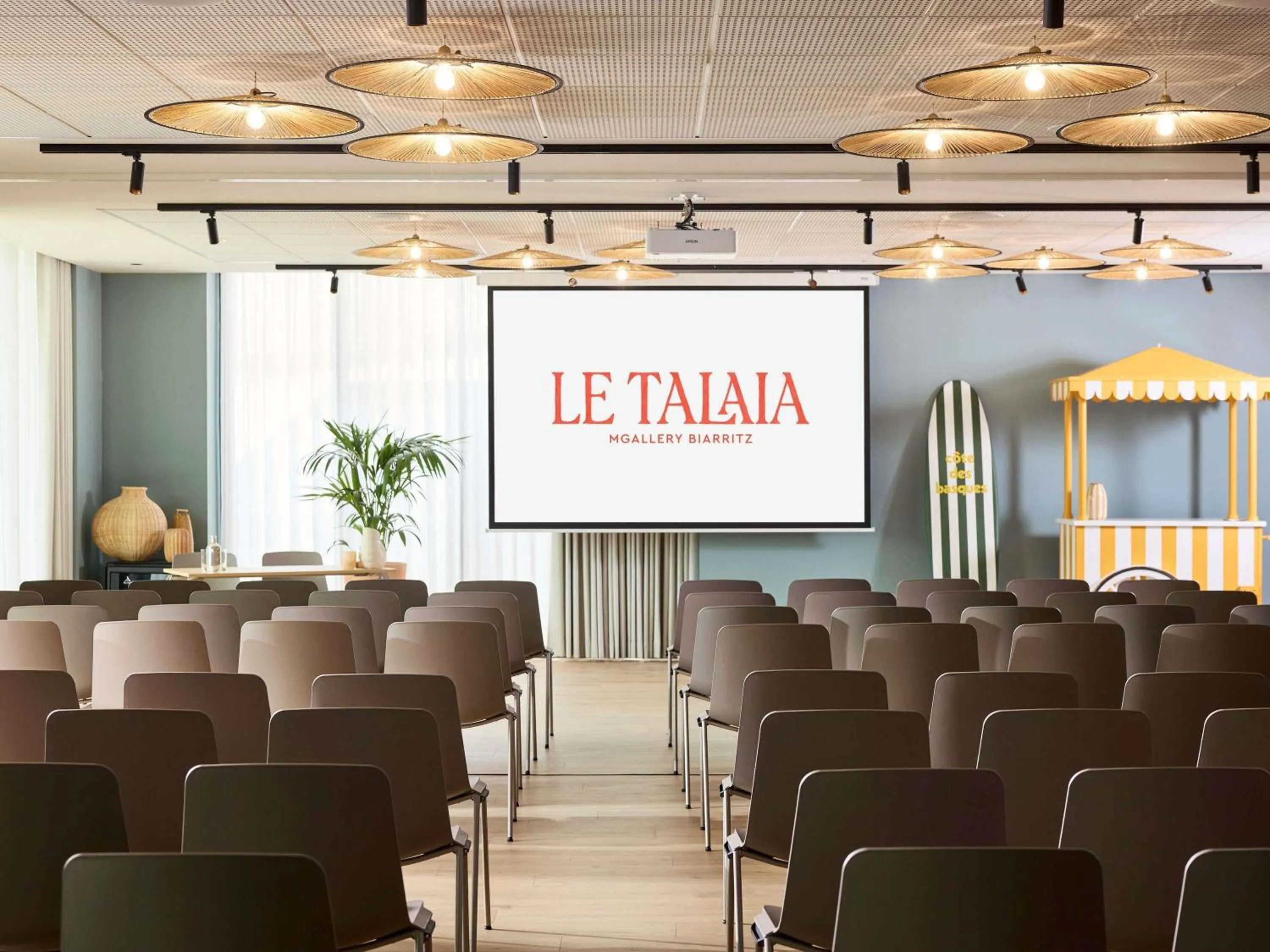 Meeting/conference room in Le Talaia Hôtel & Spa Biarritz - MGallery Collection
