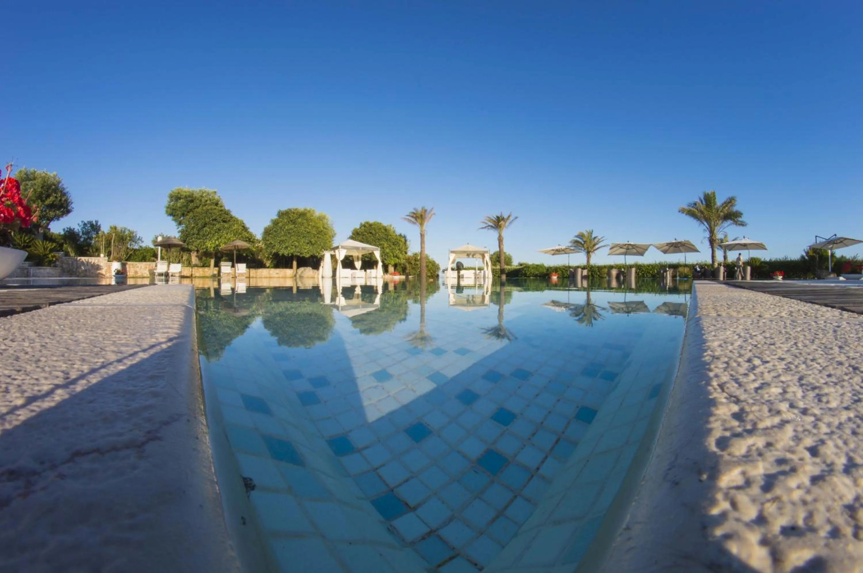 Restaurant/places to eat in Augustus Resort