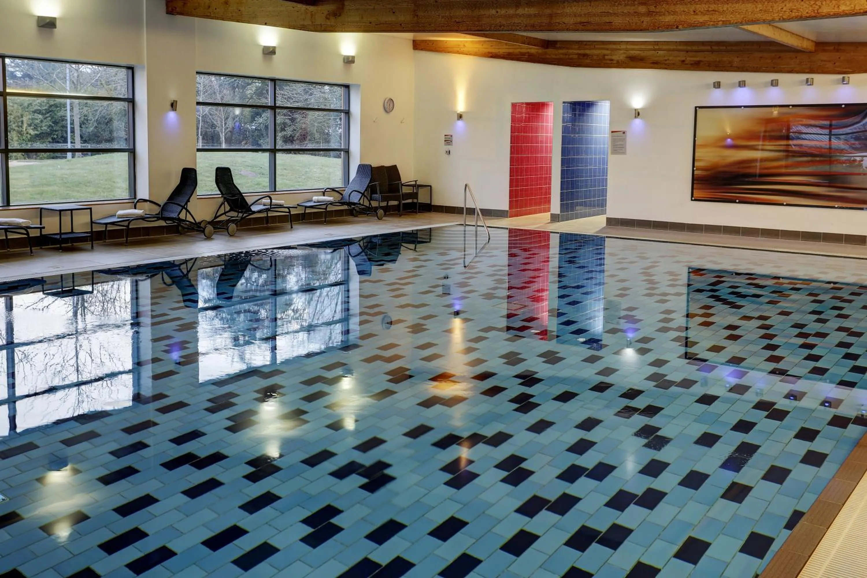 Swimming pool in Best Western Chilworth Manor Hotel