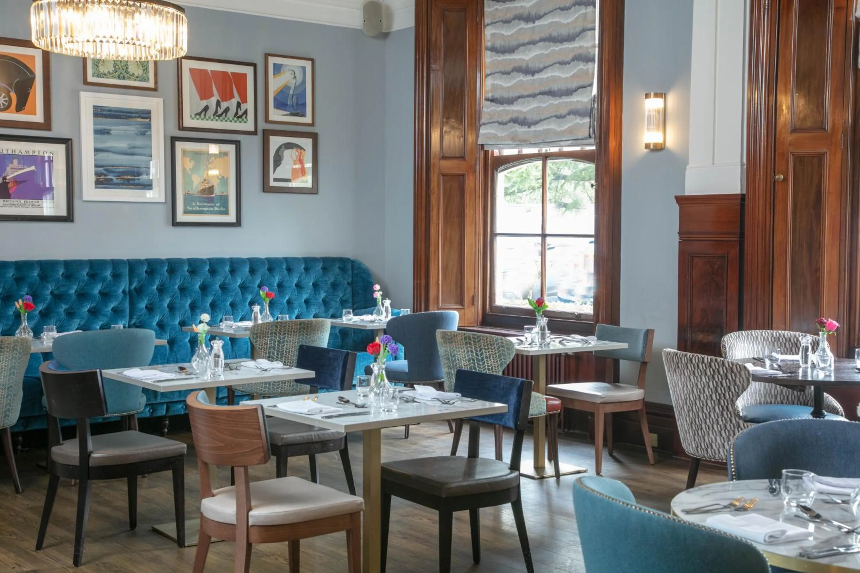 Restaurant/places to eat in Best Western Chilworth Manor Hotel