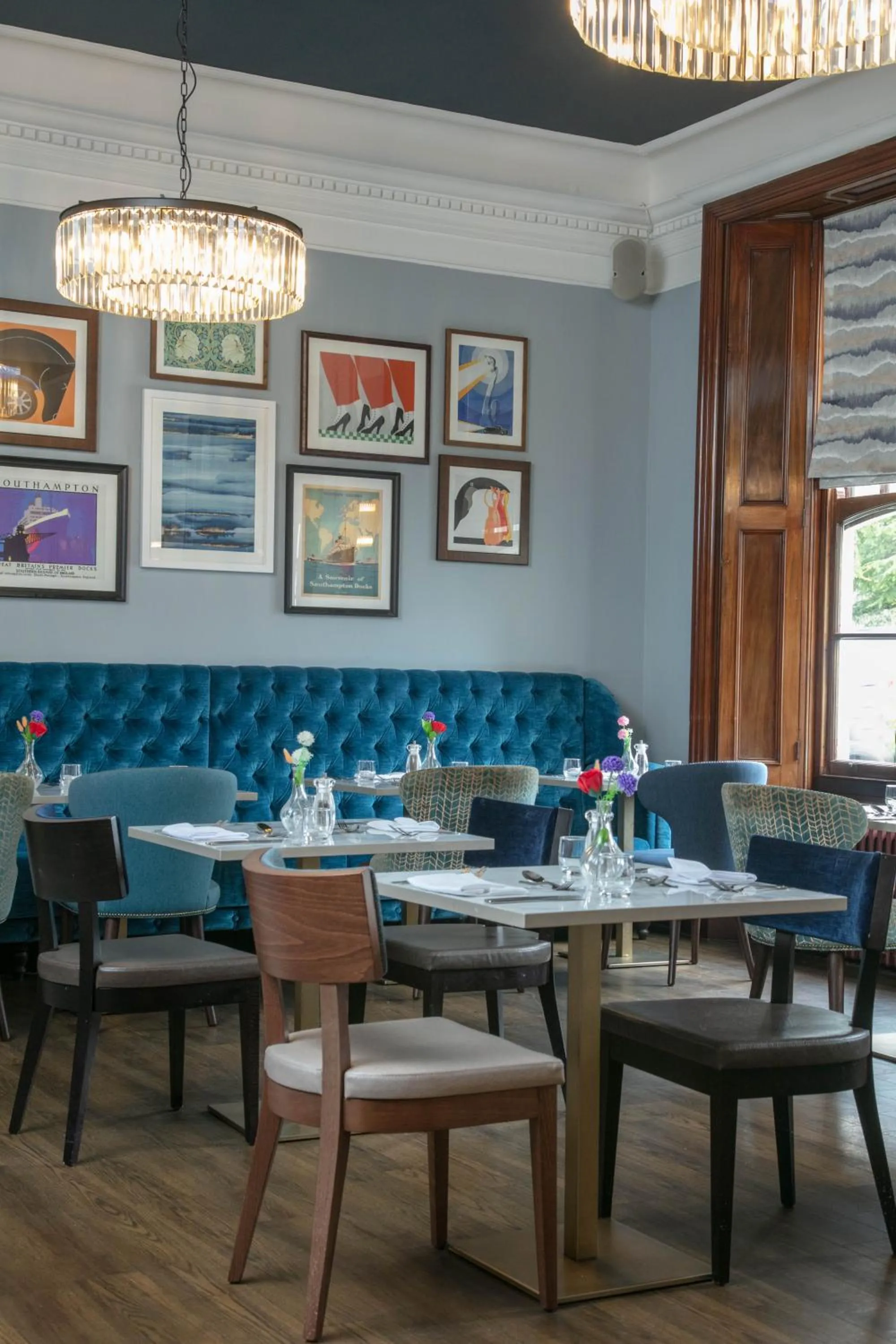 Restaurant/places to eat in Best Western Chilworth Manor Hotel