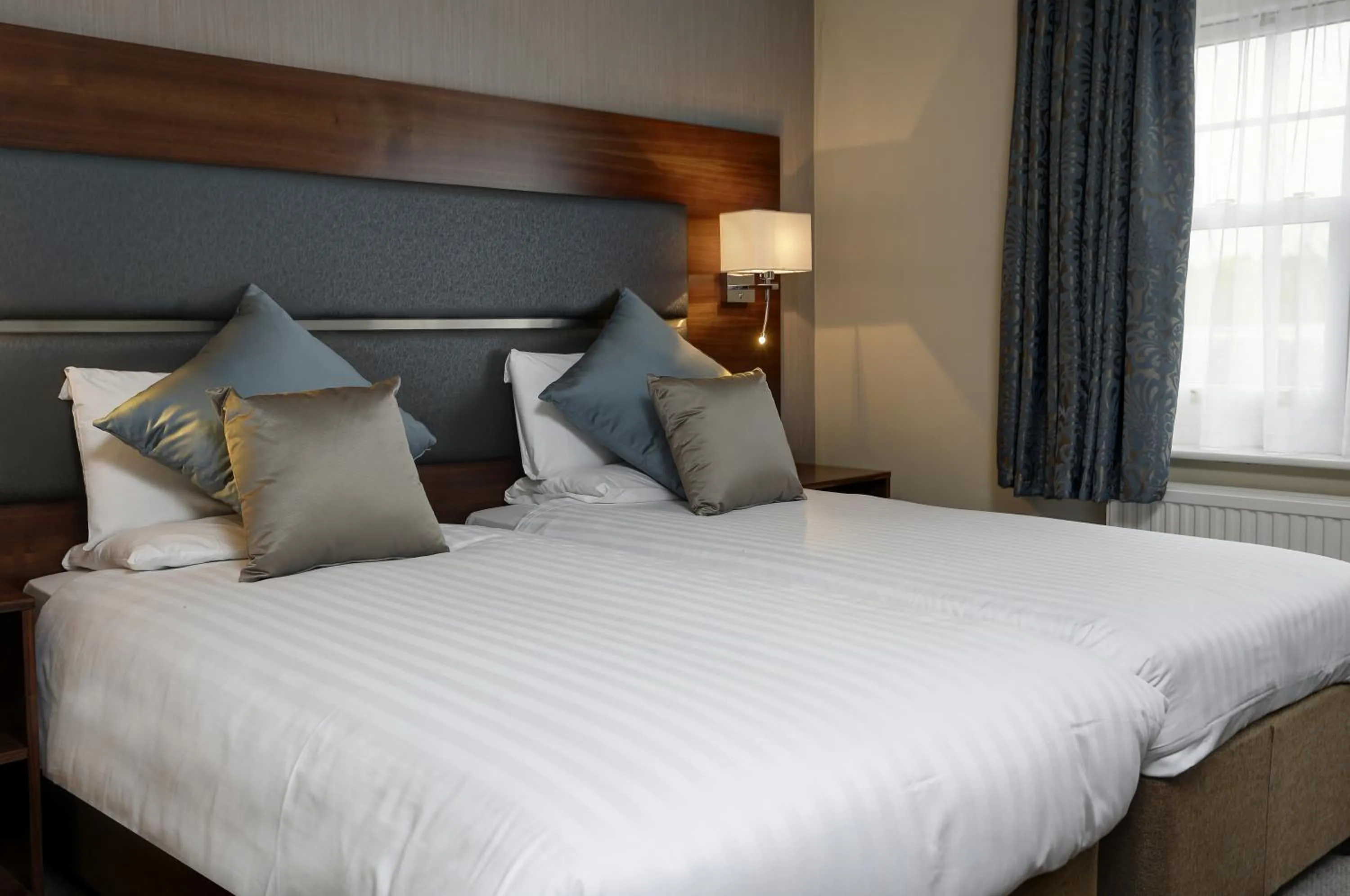 Bedroom, Bed in Best Western Chilworth Manor Hotel