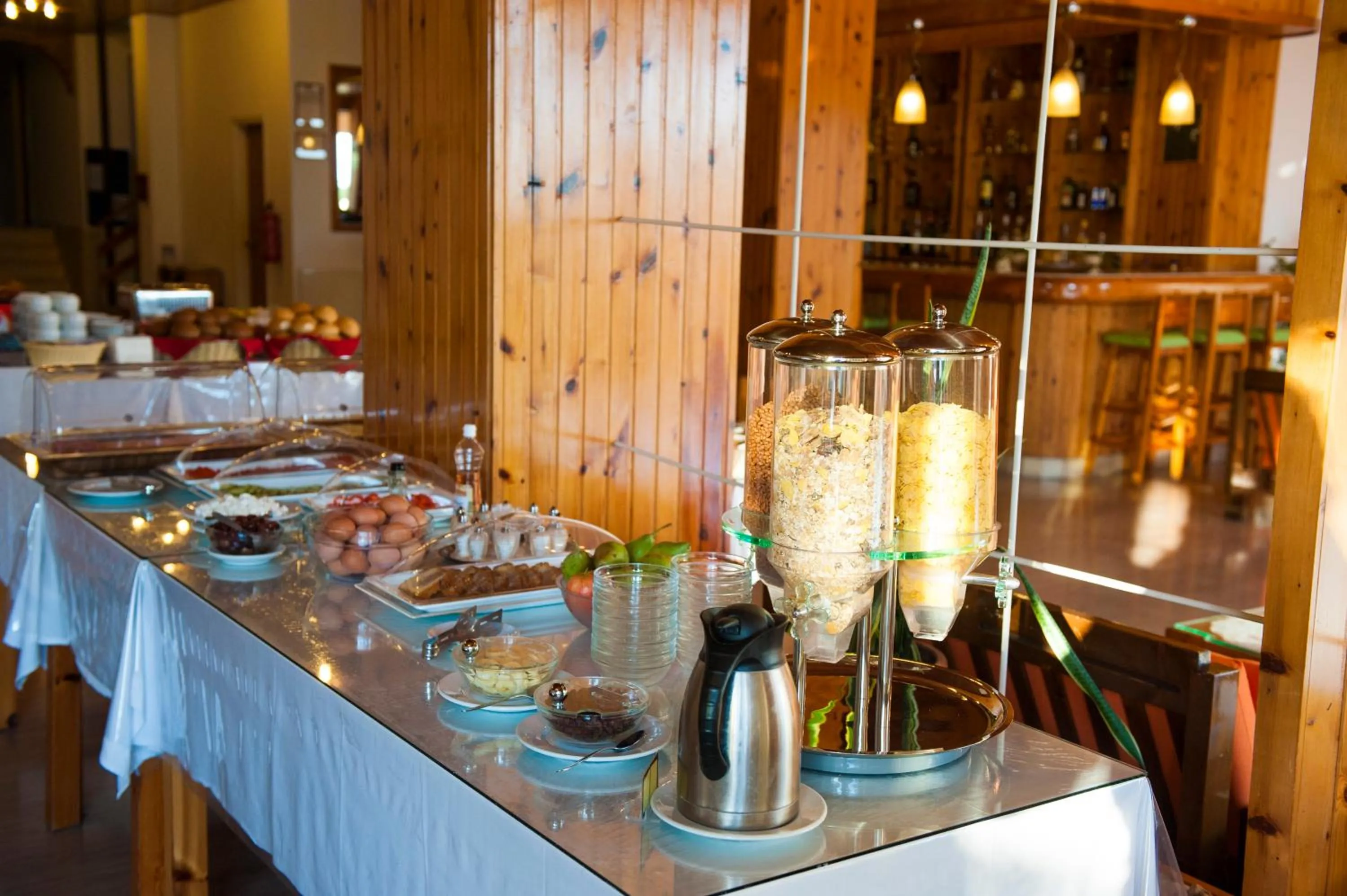 Continental breakfast in International Hotel