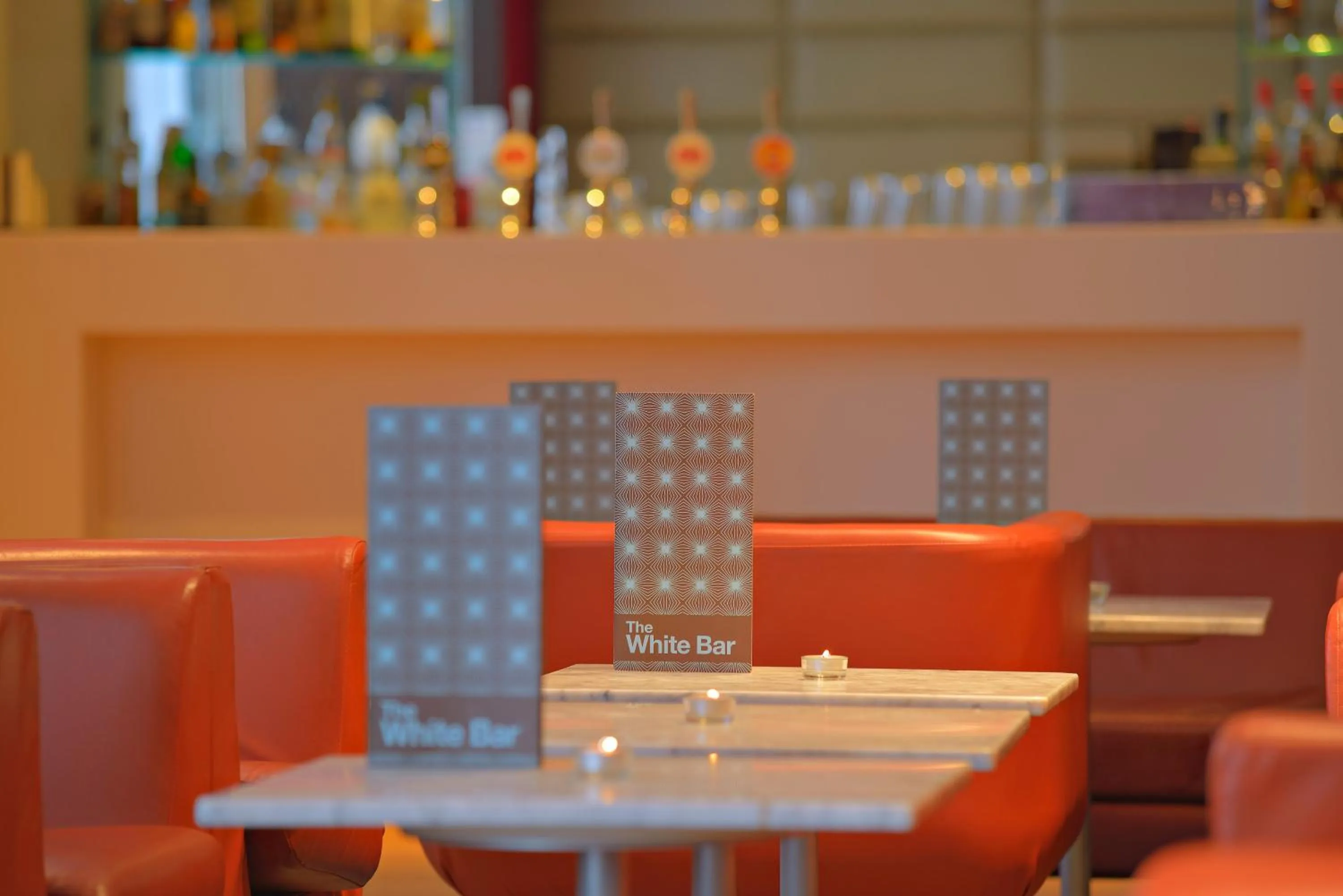 Lounge or bar in Radisson Blu Hotel, Liverpool