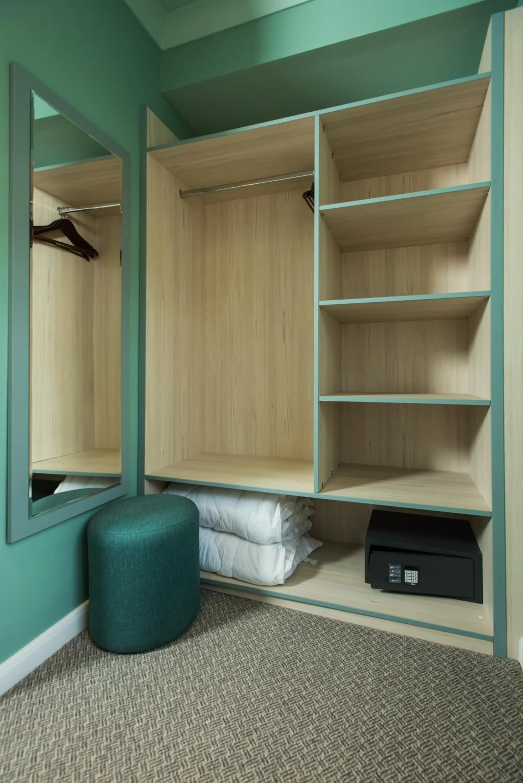 wardrobe, Bed in Caring Hotel