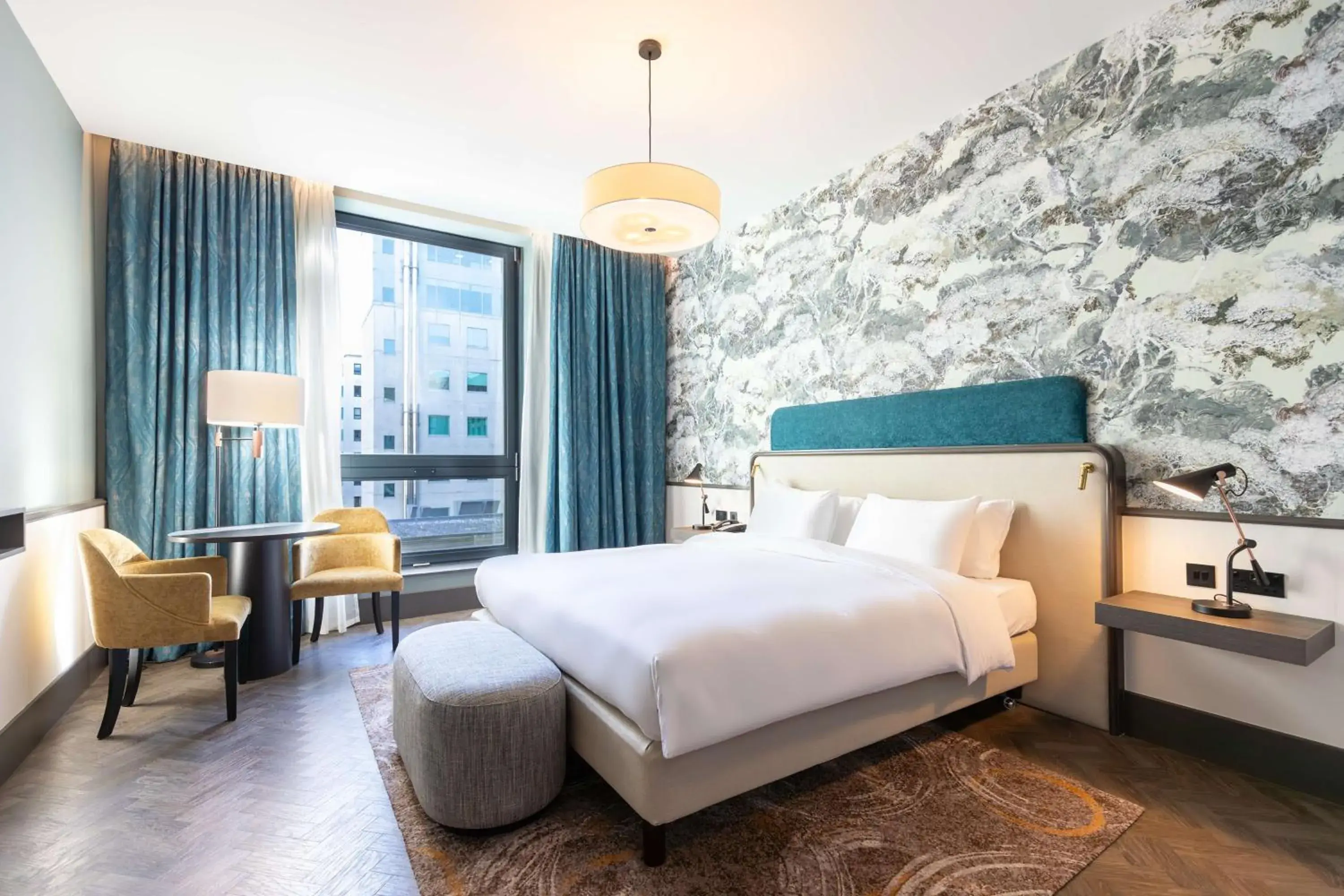 Standard Room in Radisson Blu Hotel, Glasgow Standard Room in Radisson Blu Hotel, Glasgow