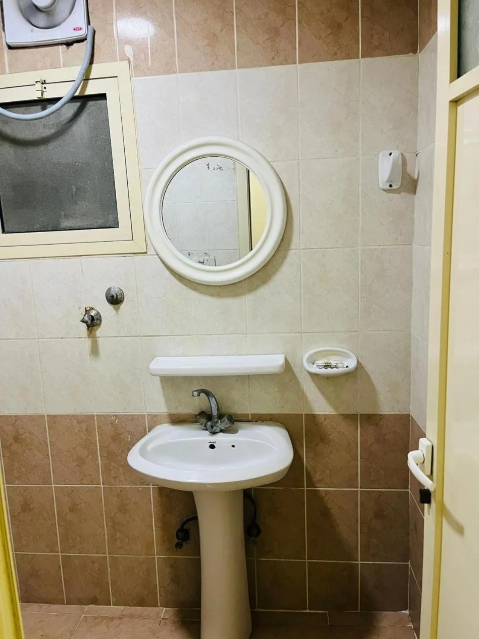 العييري للشقق المخدومة الدمام 2