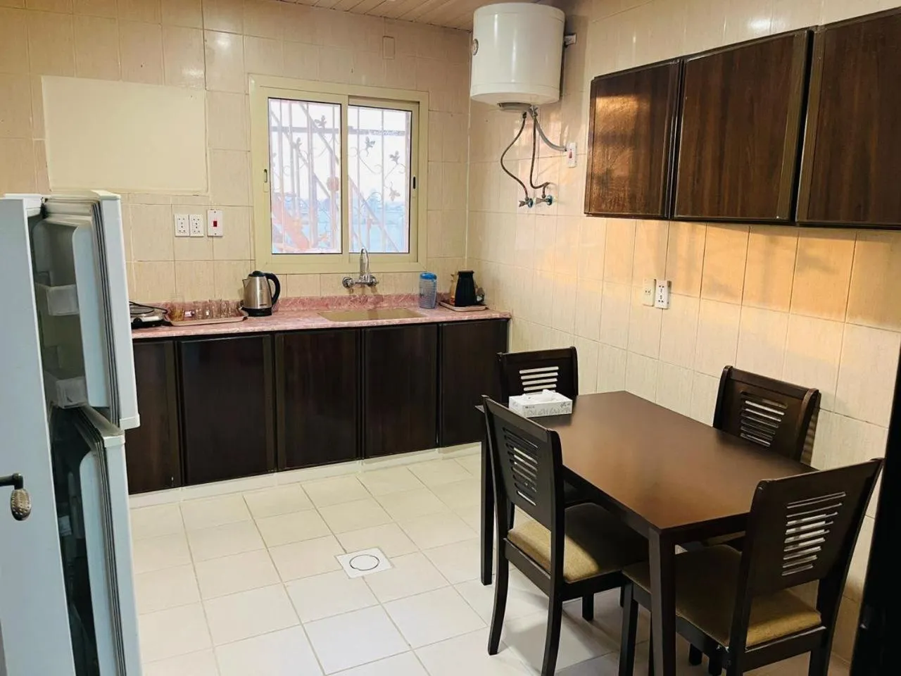 العييري للشقق المخدومة الدمام 2