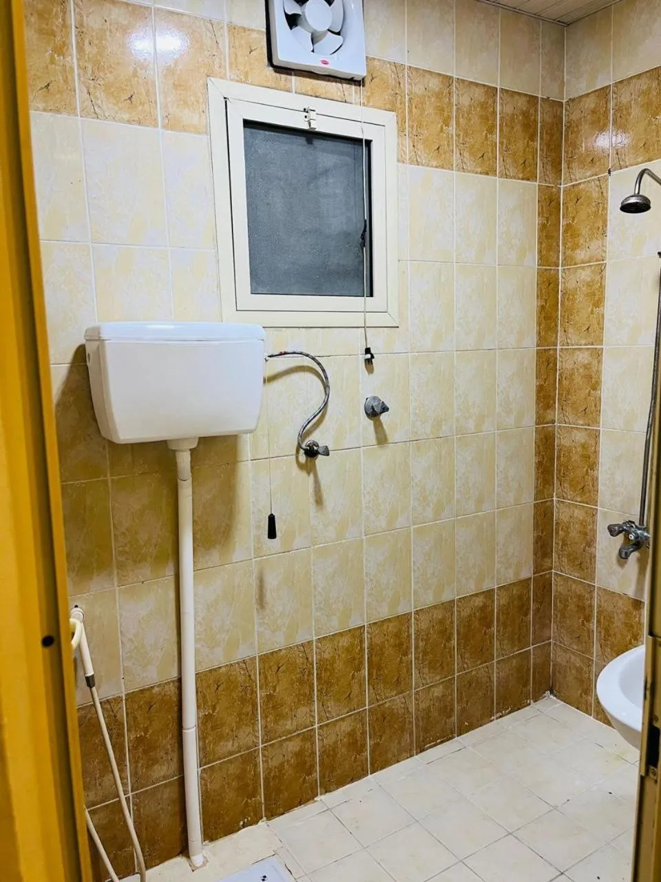 العييري للشقق المخدومة الدمام 2