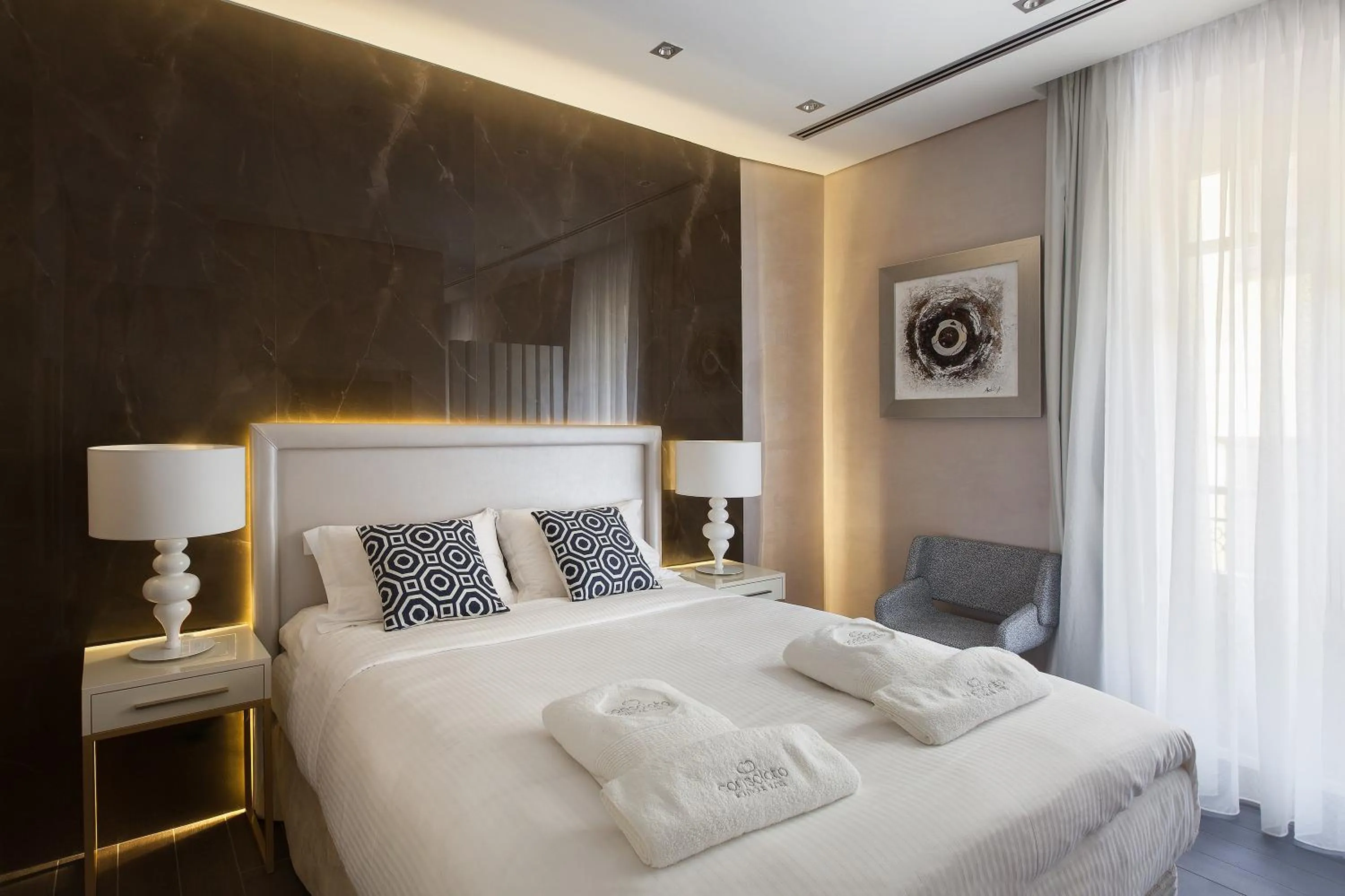 Photo of the whole room, Bed in Consolato Boutique