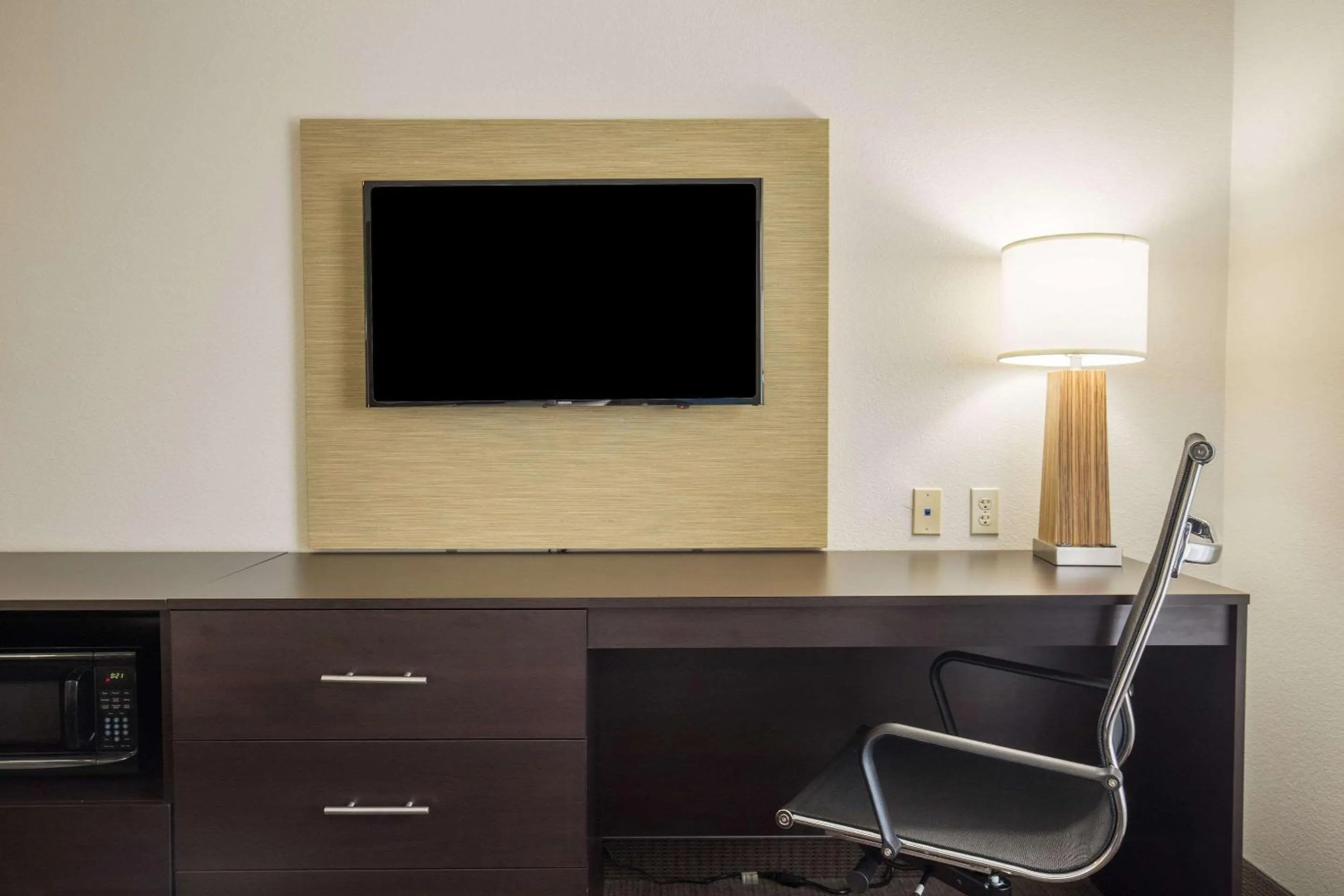 Photo of the whole room in Sleep Inn & Suites Ingleside - Corpus Christi