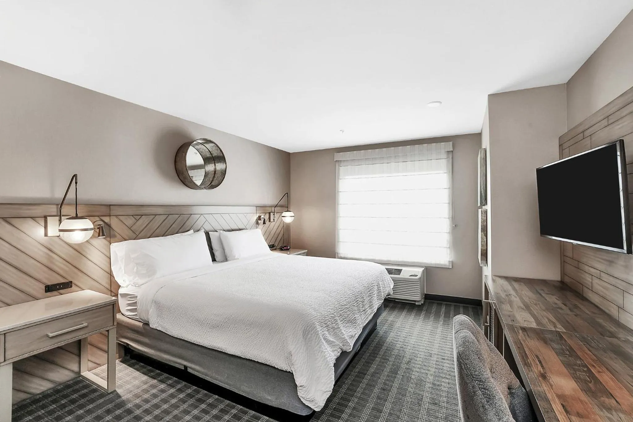 Photo of the whole room, Bed in Holiday Inn - Nampa by IHG