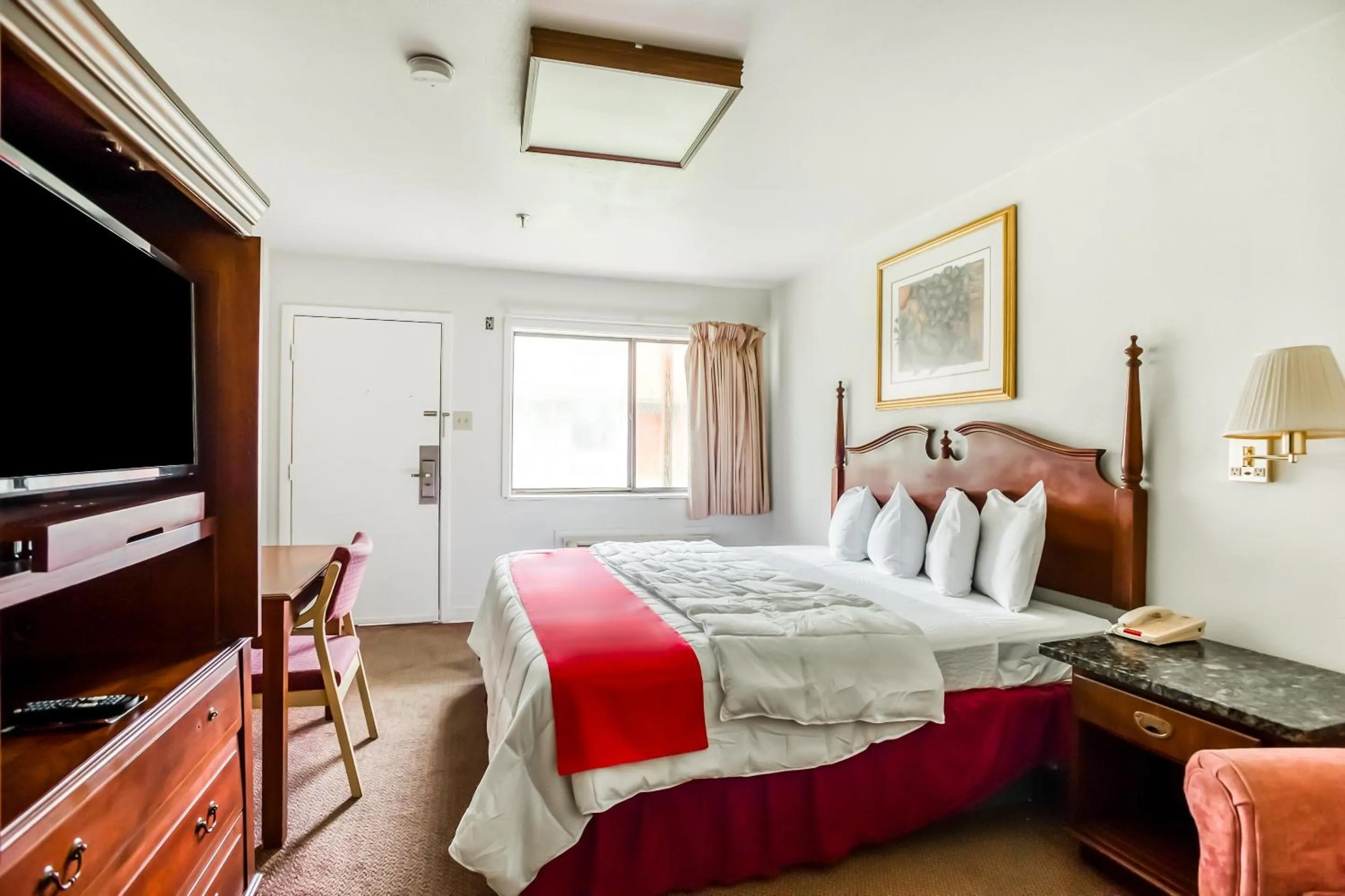 Bedroom, Bed in OYO Hotel San Antonio East