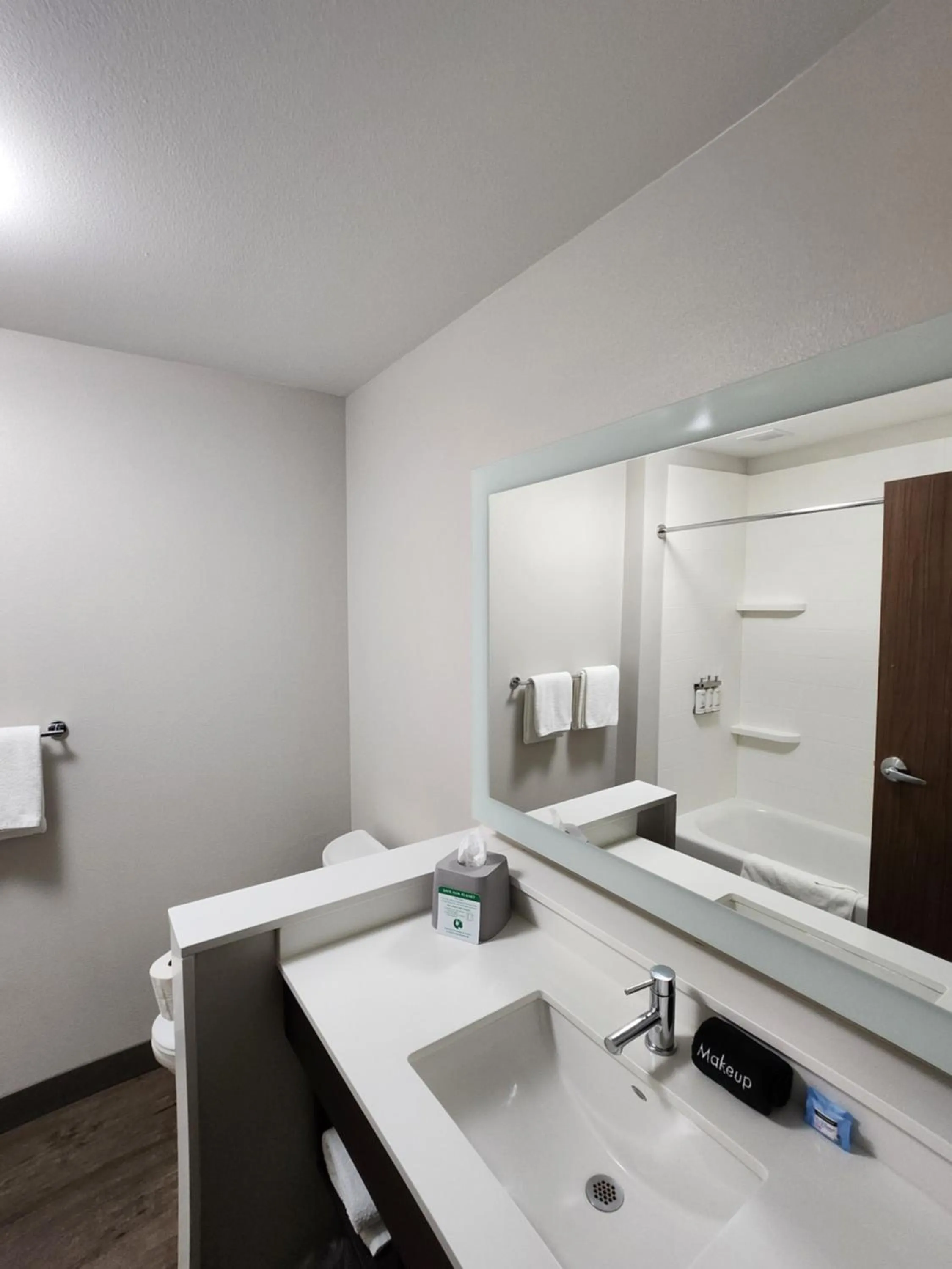 Bathroom in Holiday Inn Express & Suites - Camas by IHG