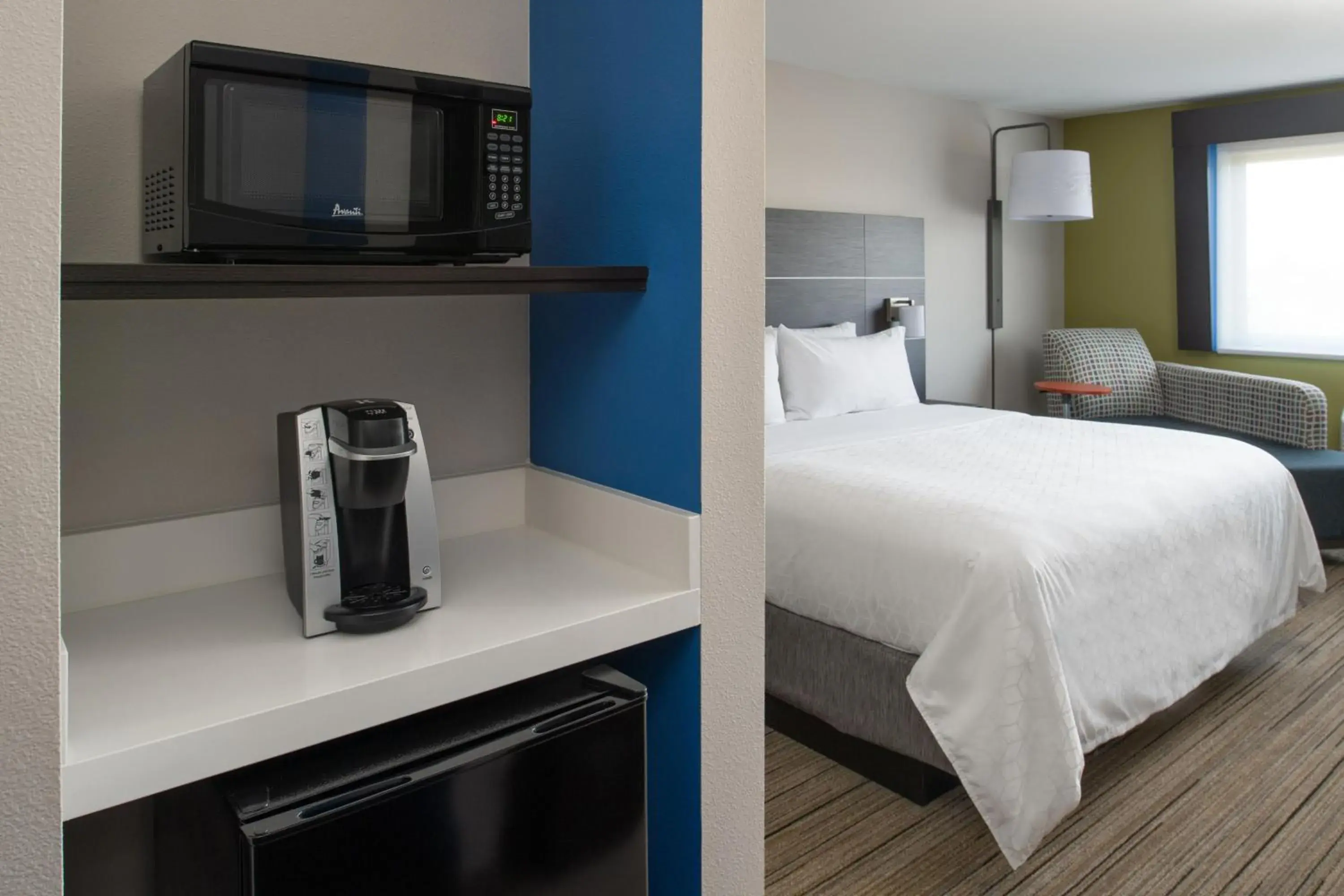 Standard Room in Holiday Inn Express & Suites - Camas by IHG Standard Room in Holiday Inn Express & Suites - Camas by IHG